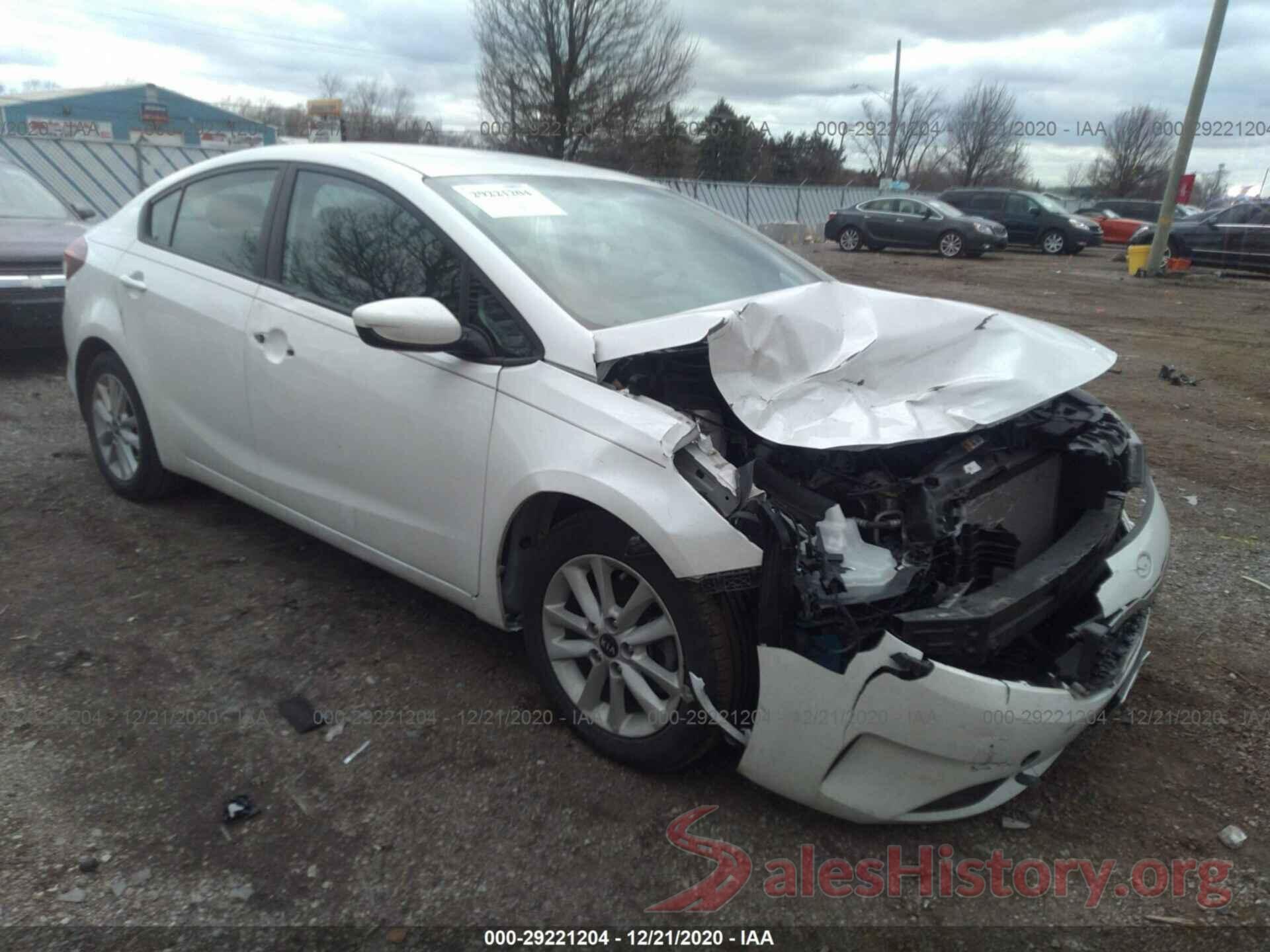 3KPFL4A72HE125475 2017 KIA FORTE