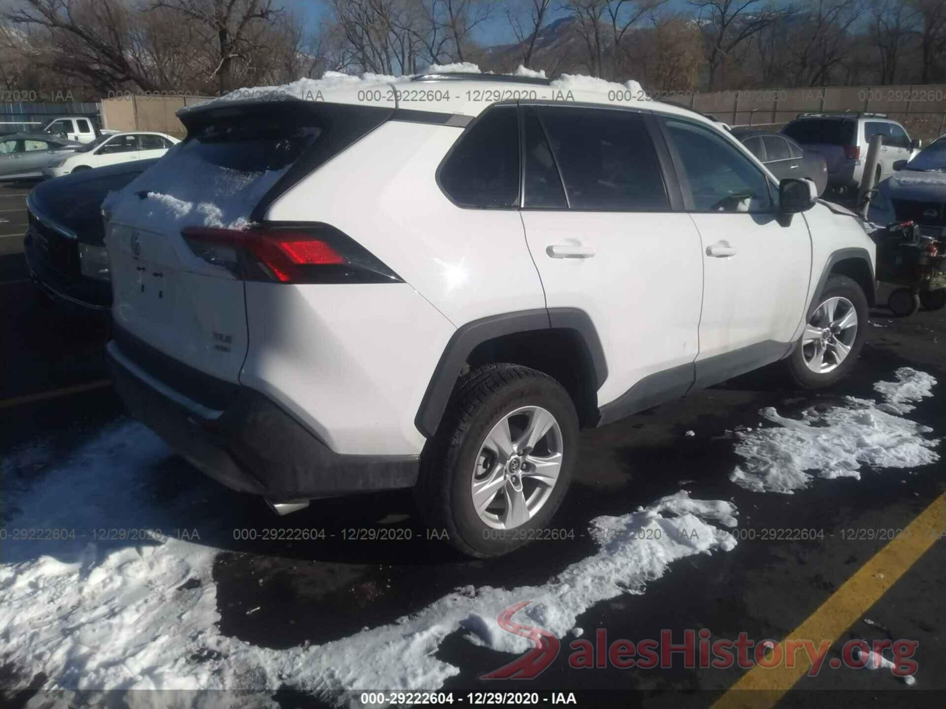 2T3P1RFVXKW051930 2019 TOYOTA RAV4