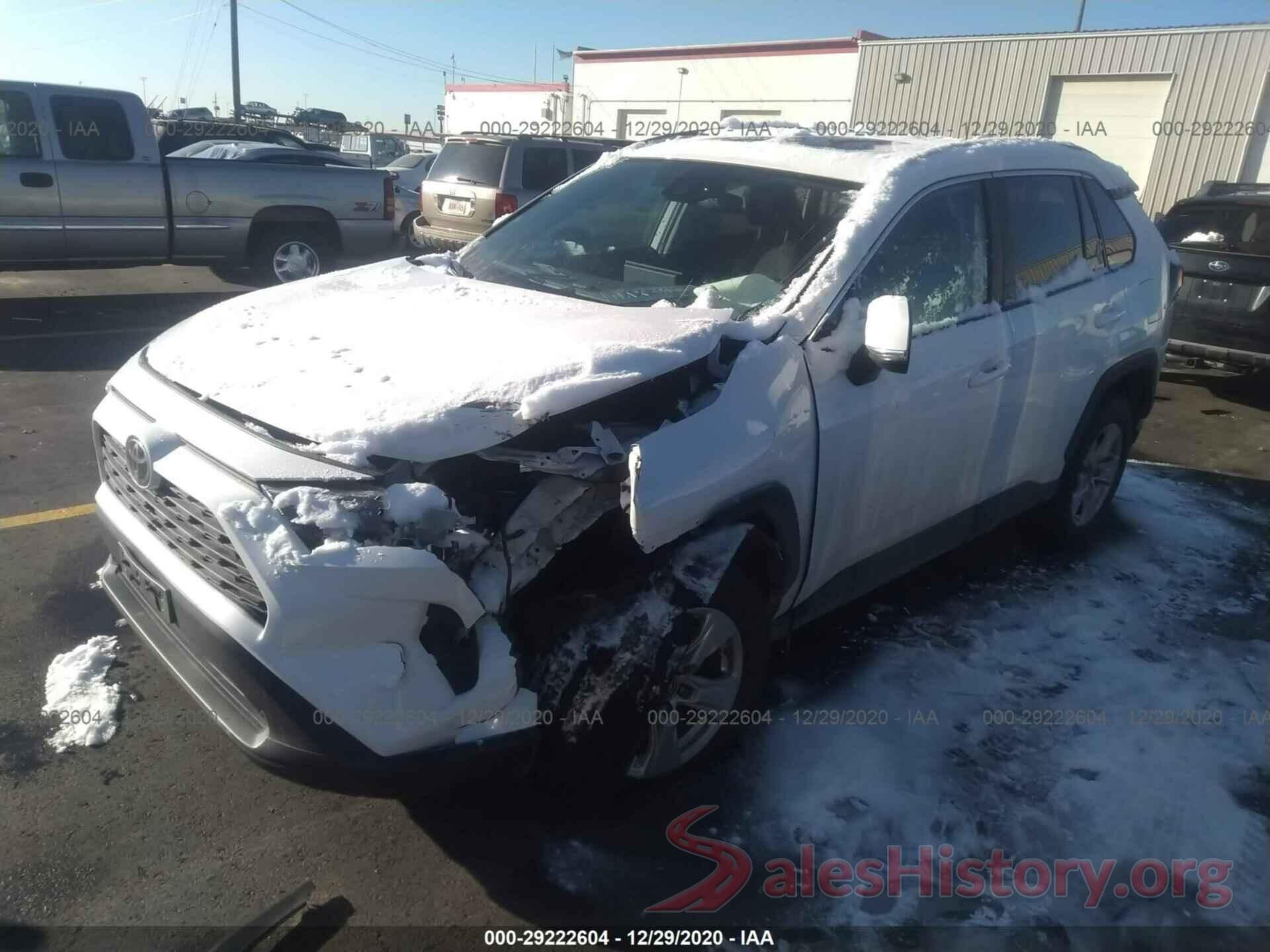 2T3P1RFVXKW051930 2019 TOYOTA RAV4