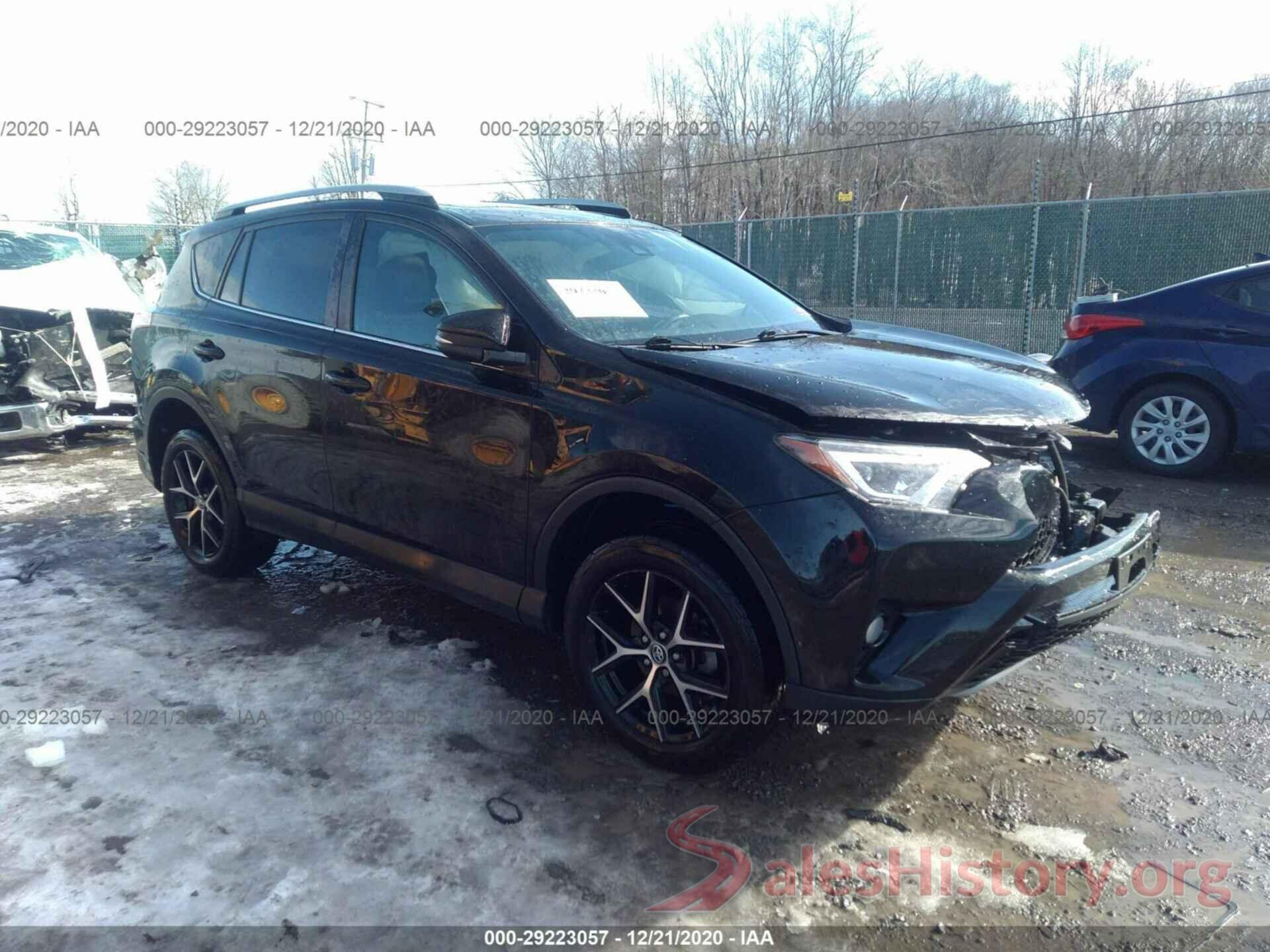 2T3JFREV3HW568021 2017 TOYOTA RAV4