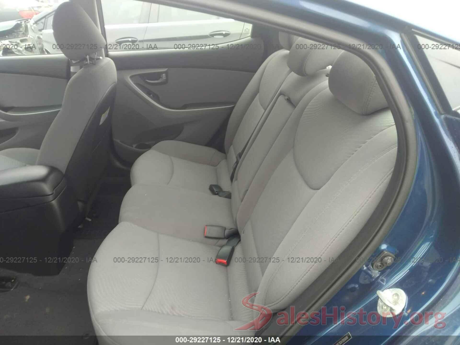 5NPDH4AE3GH705688 2016 HYUNDAI ELANTRA