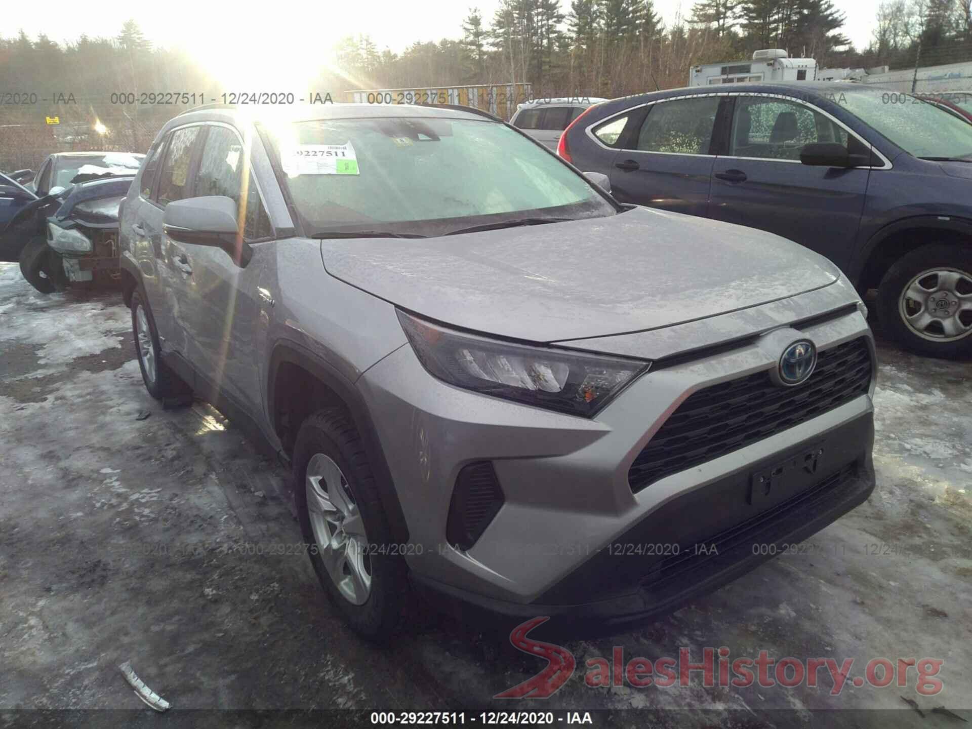 4T3MWRFV7LU009978 2020 TOYOTA RAV4