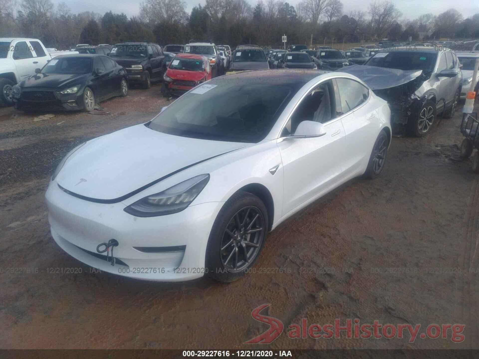 5YJ3E1EB3JF067063 2018 TESLA MODEL 3