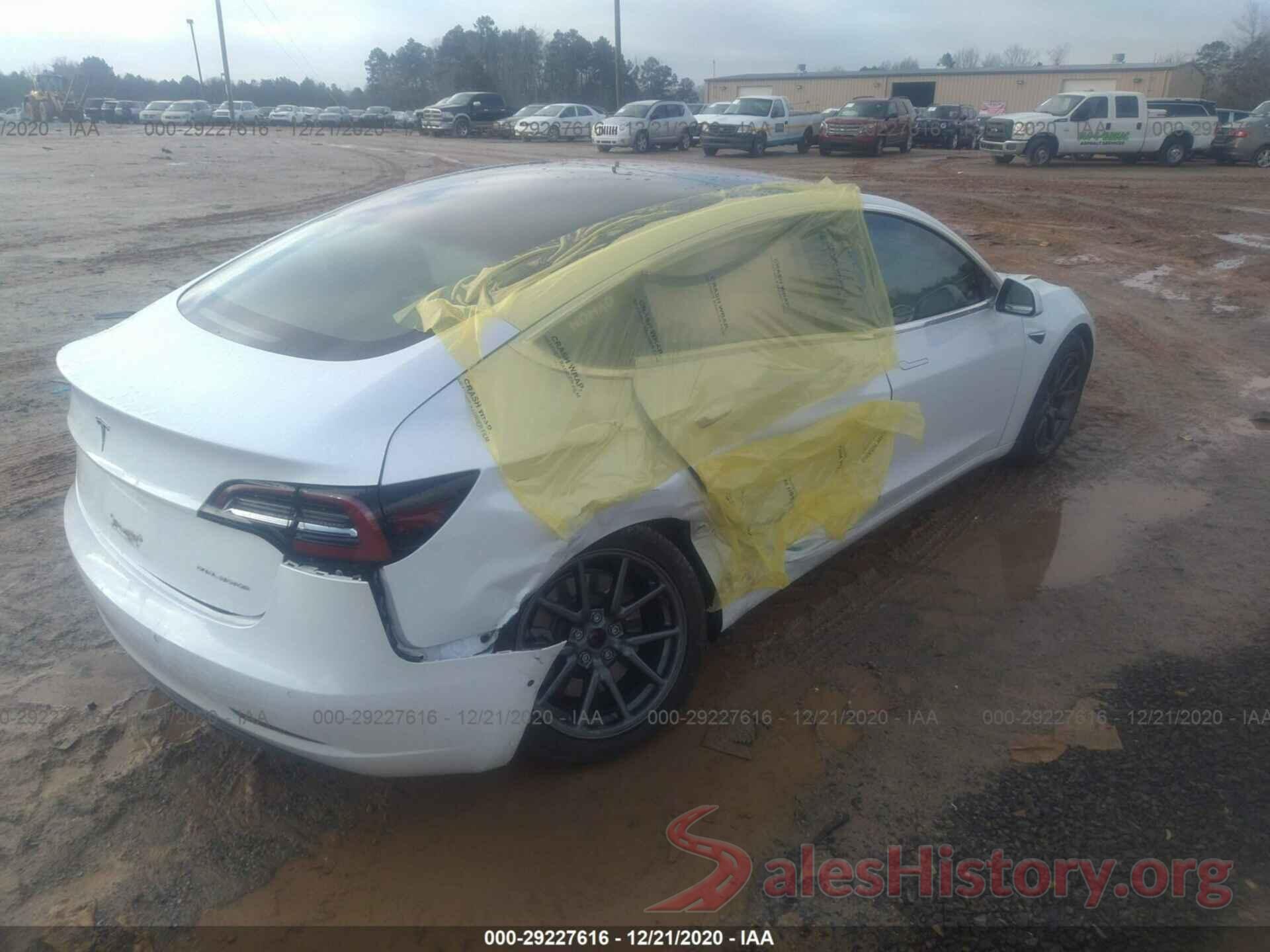 5YJ3E1EB3JF067063 2018 TESLA MODEL 3