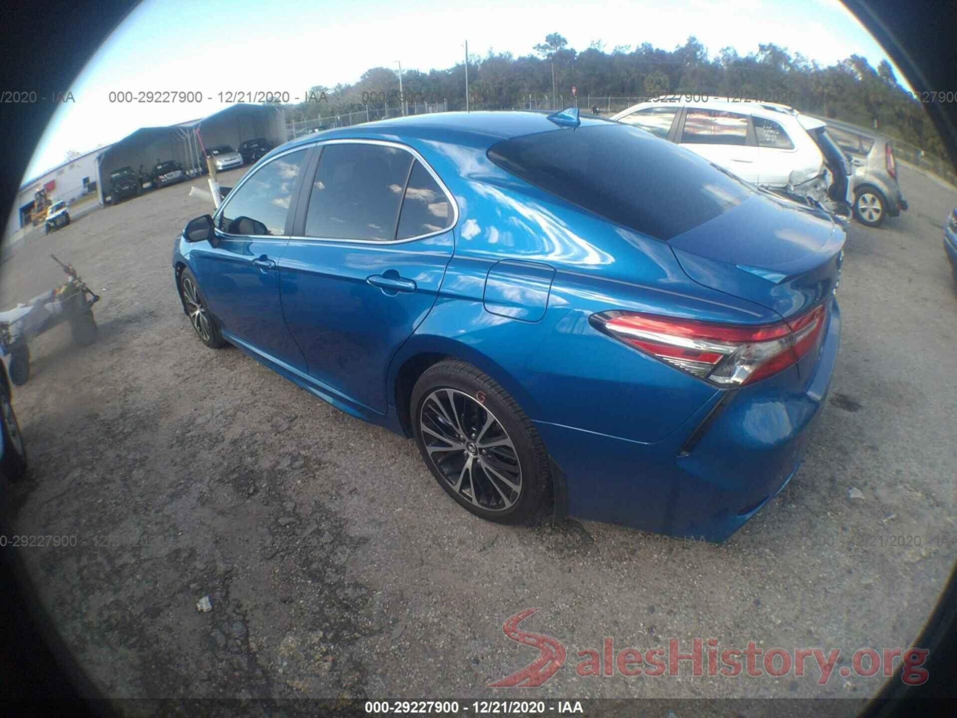 4T1B11HK3KU279758 2019 TOYOTA CAMRY