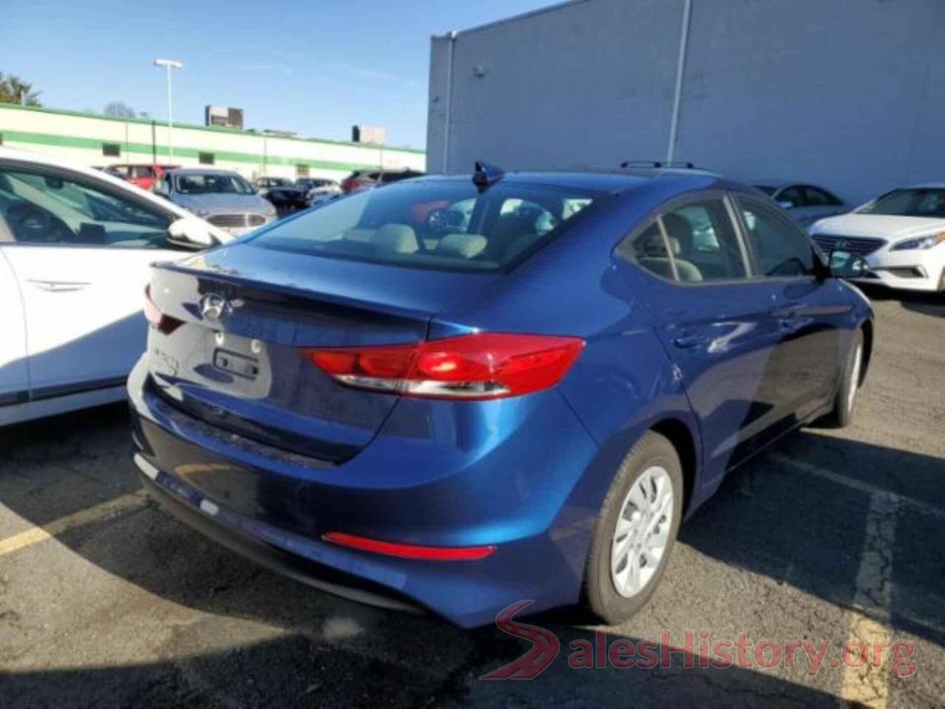 5NPD74LF5JH390229 2018 HYUNDAI ELANTRA