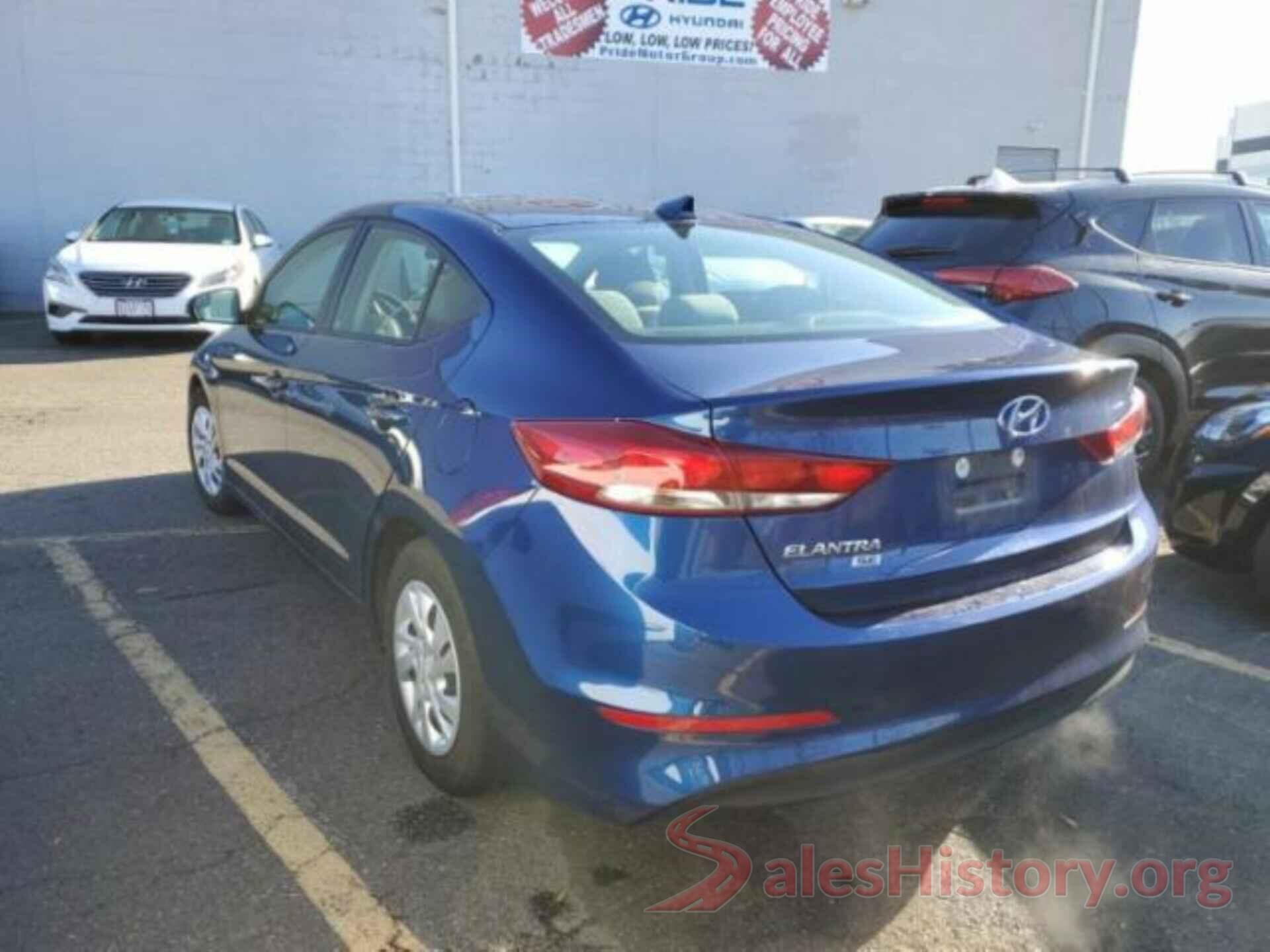 5NPD74LF5JH390229 2018 HYUNDAI ELANTRA