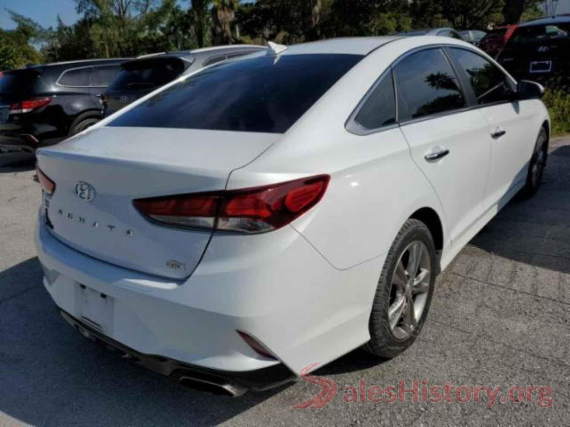 5NPE34AF9JH681352 2018 HYUNDAI SONATA