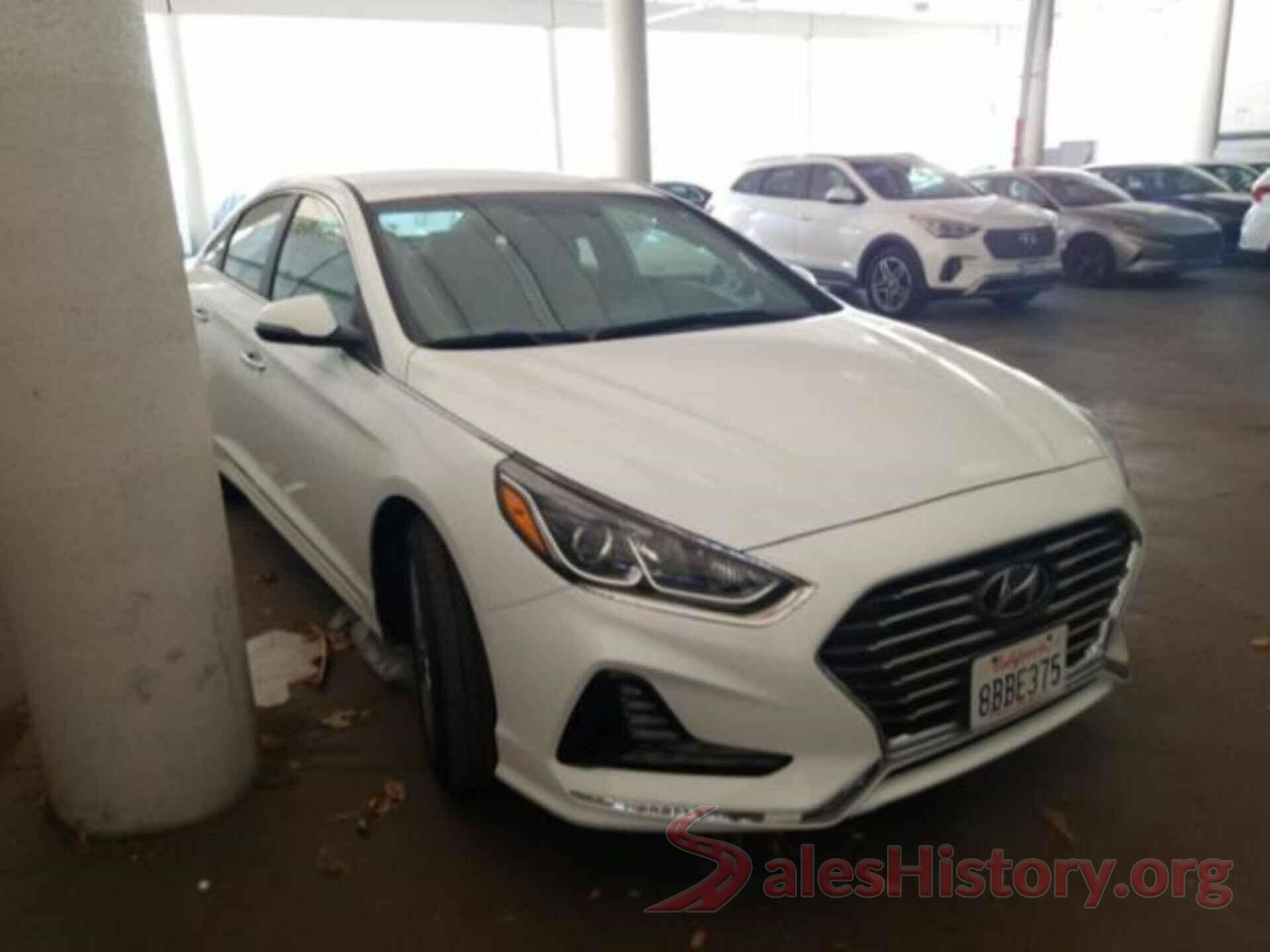 5NPE34AF8JH618694 2018 HYUNDAI SONATA