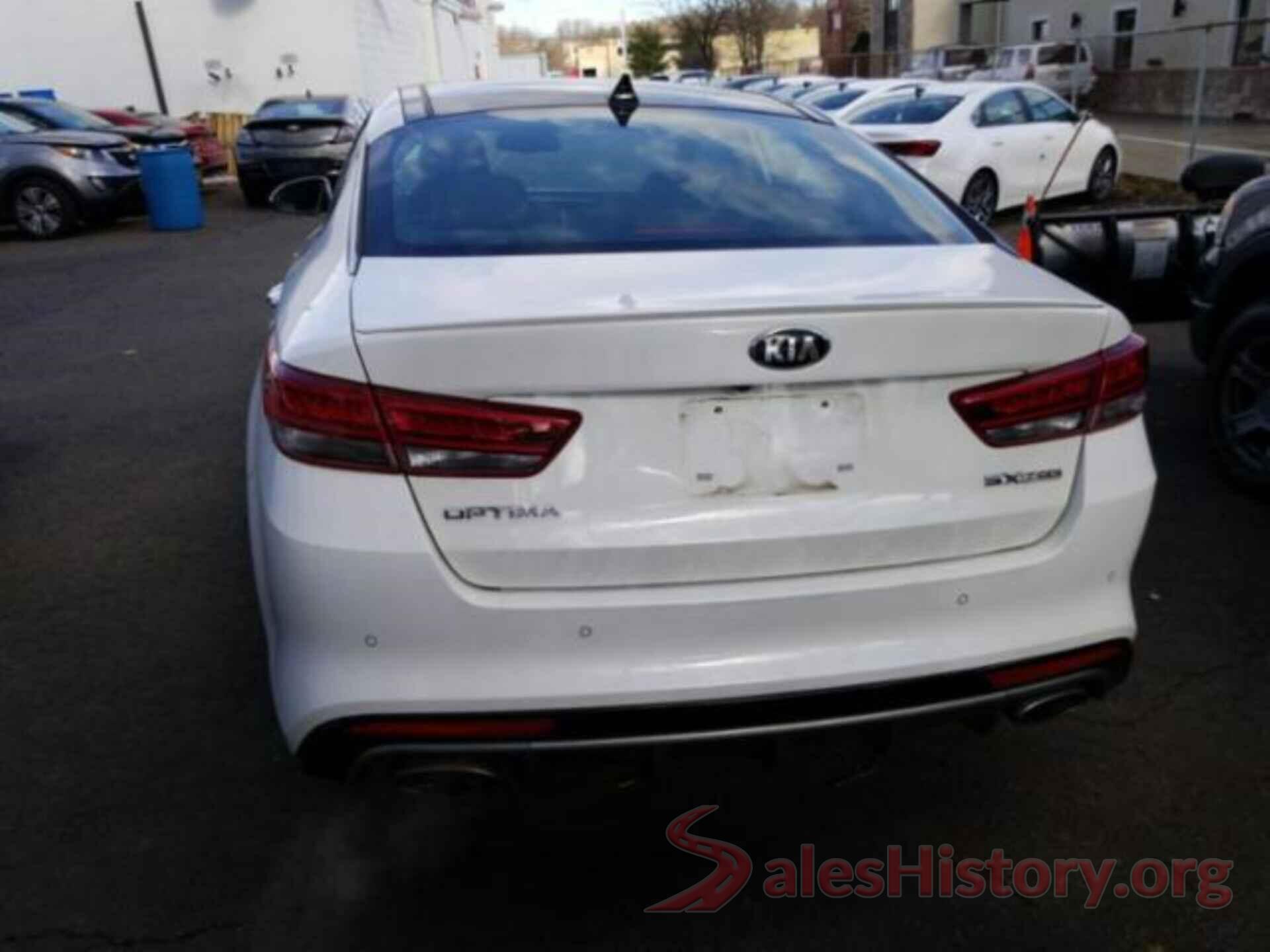 5XXGW4L27HG138677 2017 KIA OPTIMA