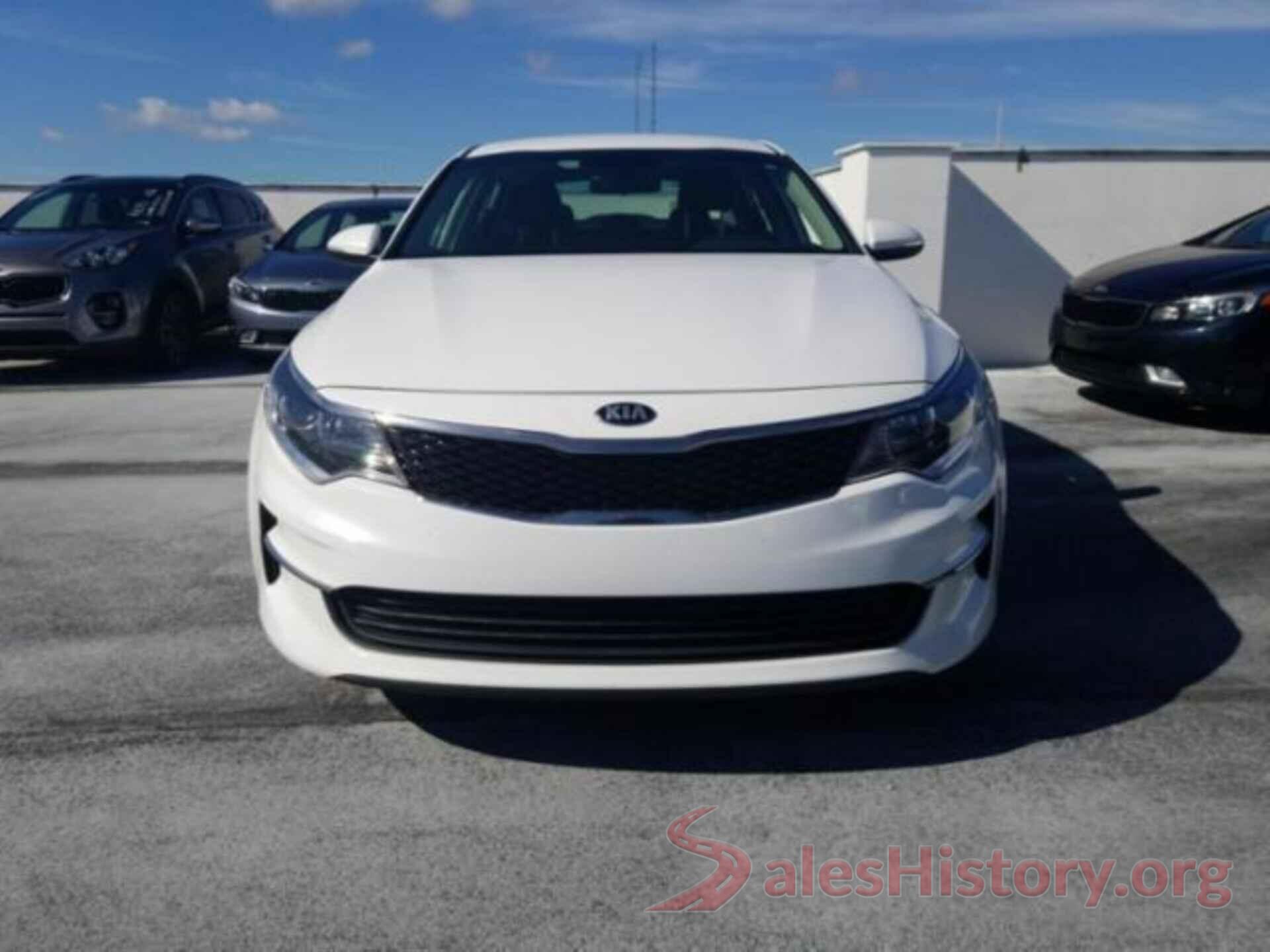 5XXGT4L34HG140050 2017 KIA OPTIMA