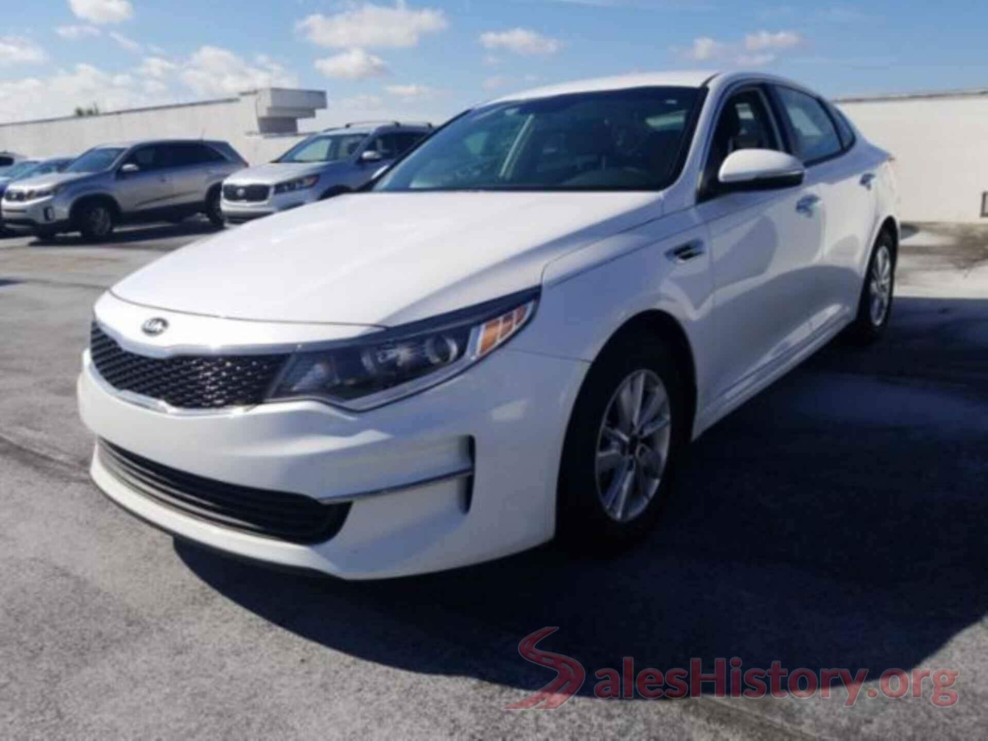 5XXGT4L34HG140050 2017 KIA OPTIMA