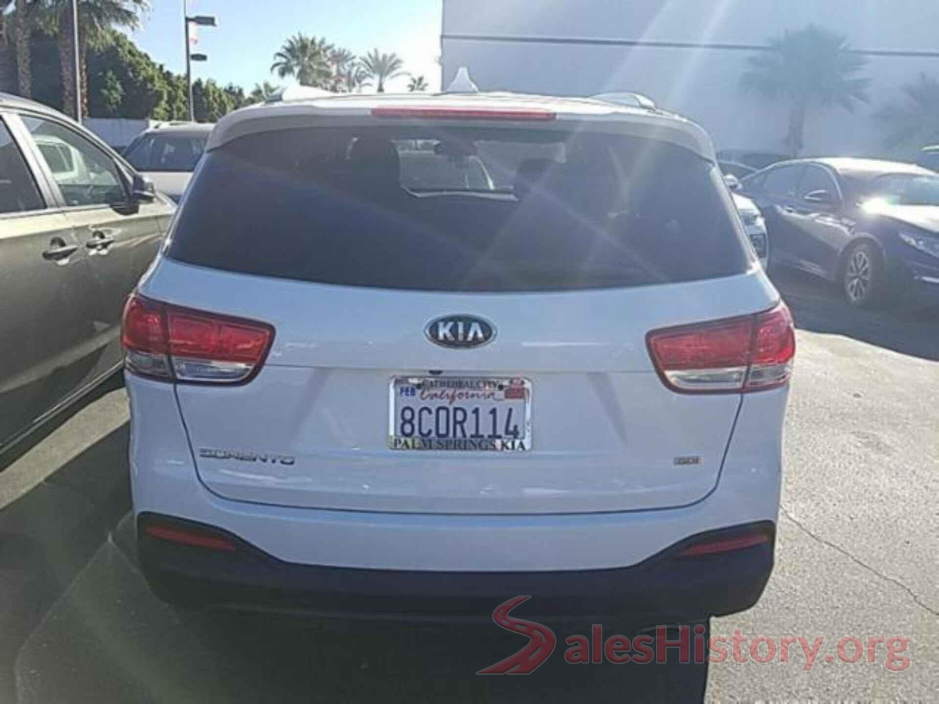 5XYPGDA37JG393551 2018 KIA SORENTO