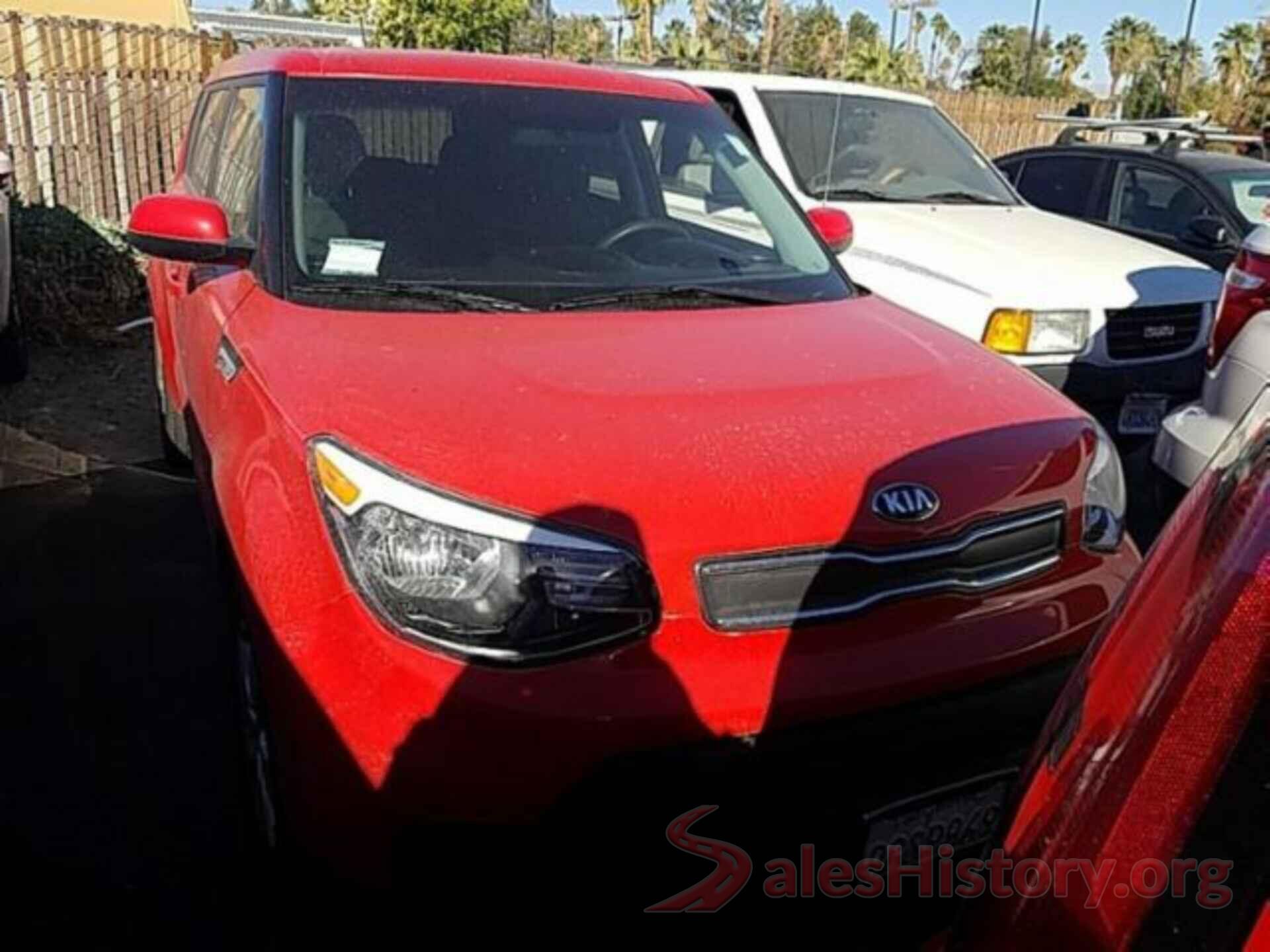 KNDJN2A21K7649592 2019 KIA SOUL