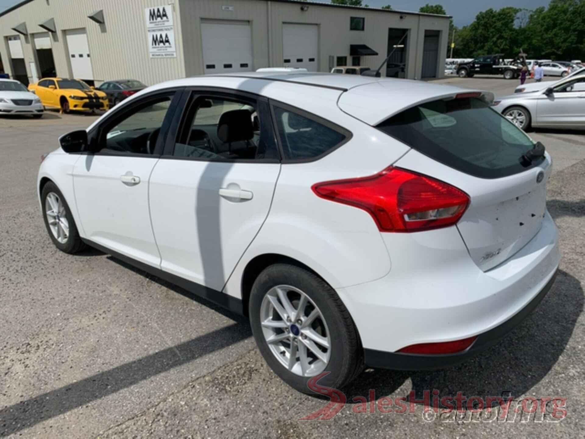 1FADP3K23JL298868 2018 FORD FOCUS