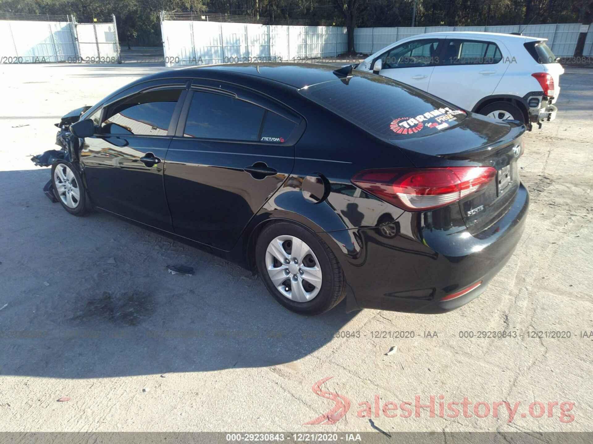 3KPFK4A70HE069345 2017 KIA FORTE