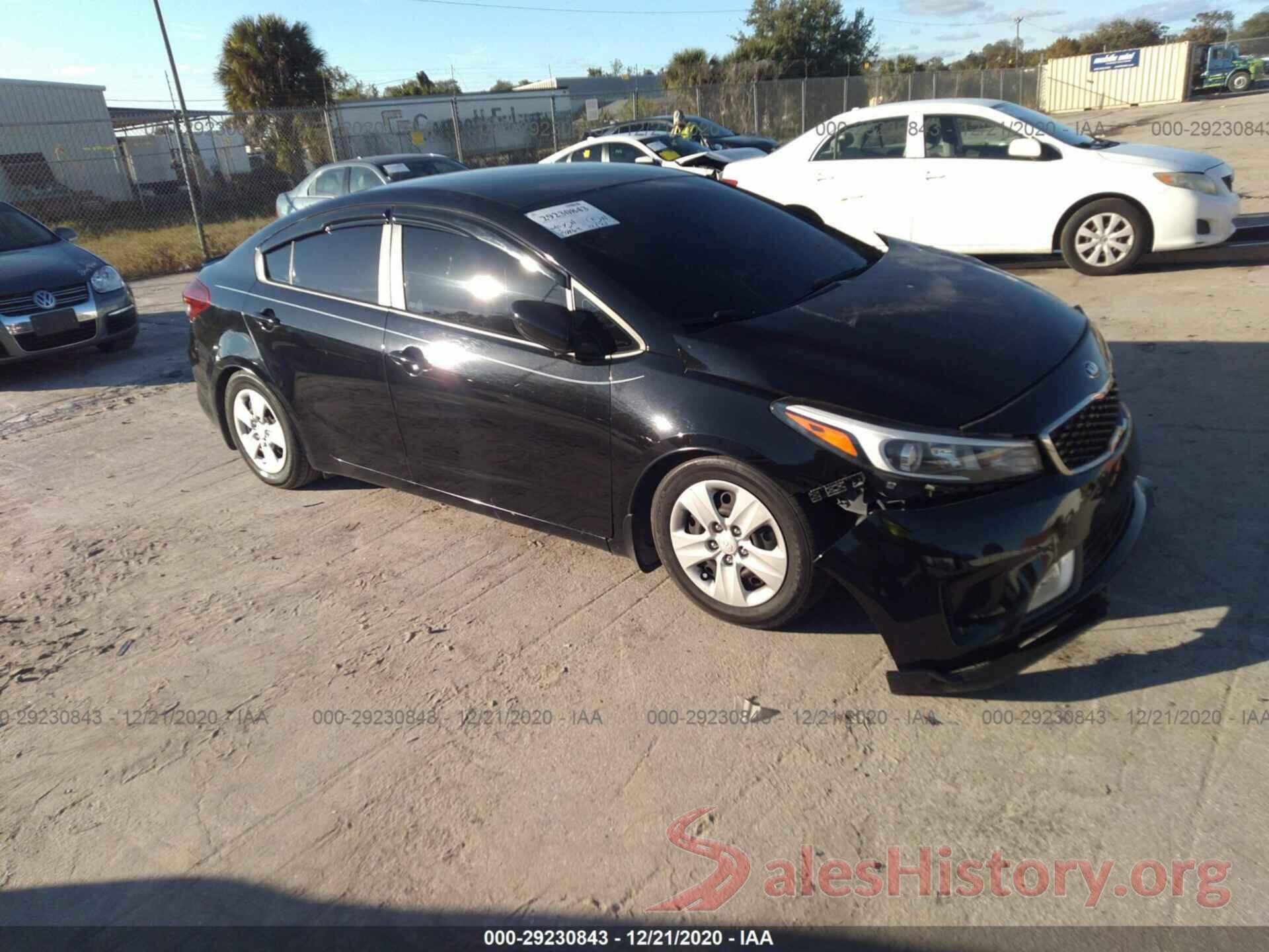 3KPFK4A70HE069345 2017 KIA FORTE