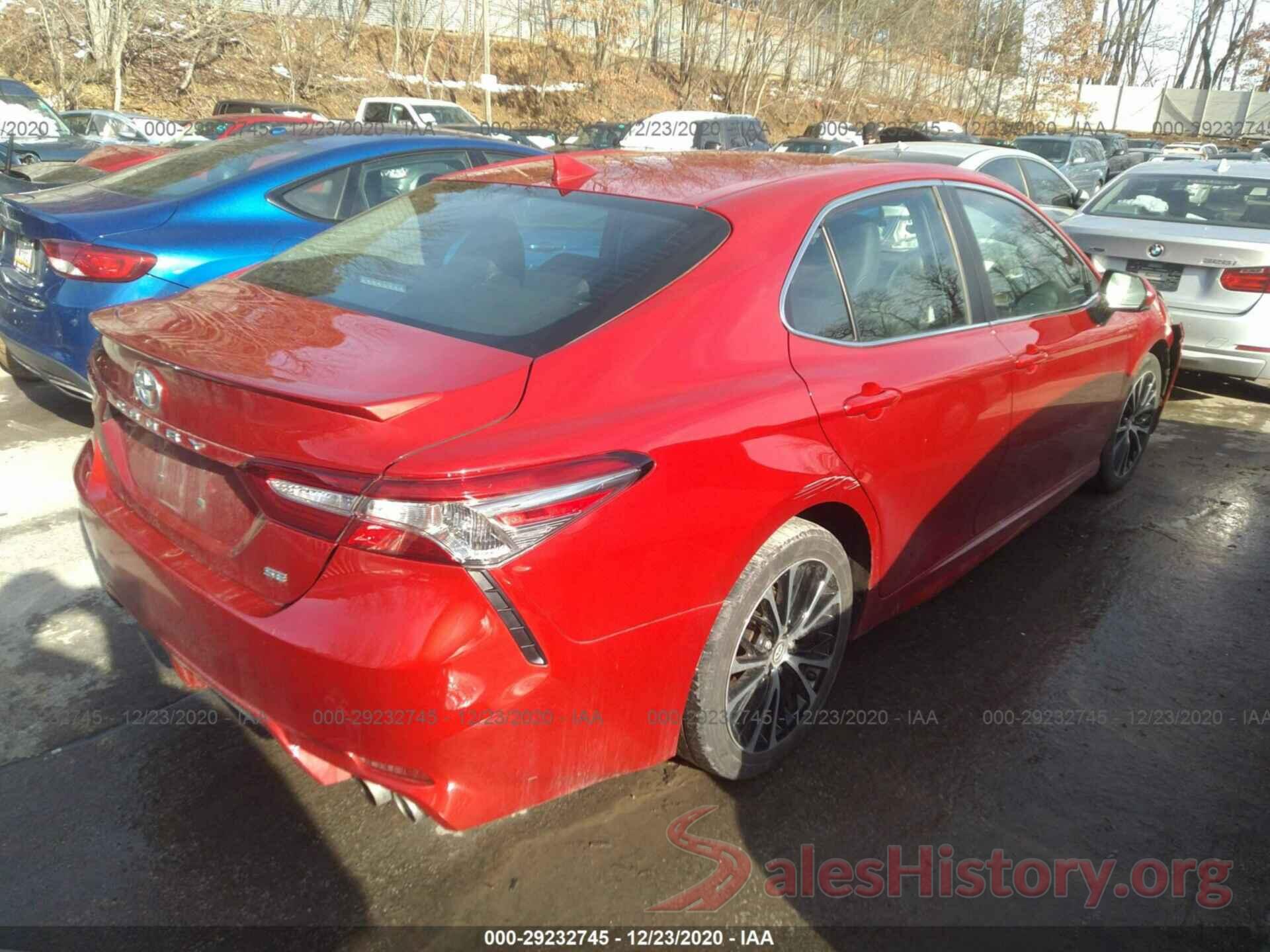 4T1B11HK1KU218957 2019 TOYOTA CAMRY