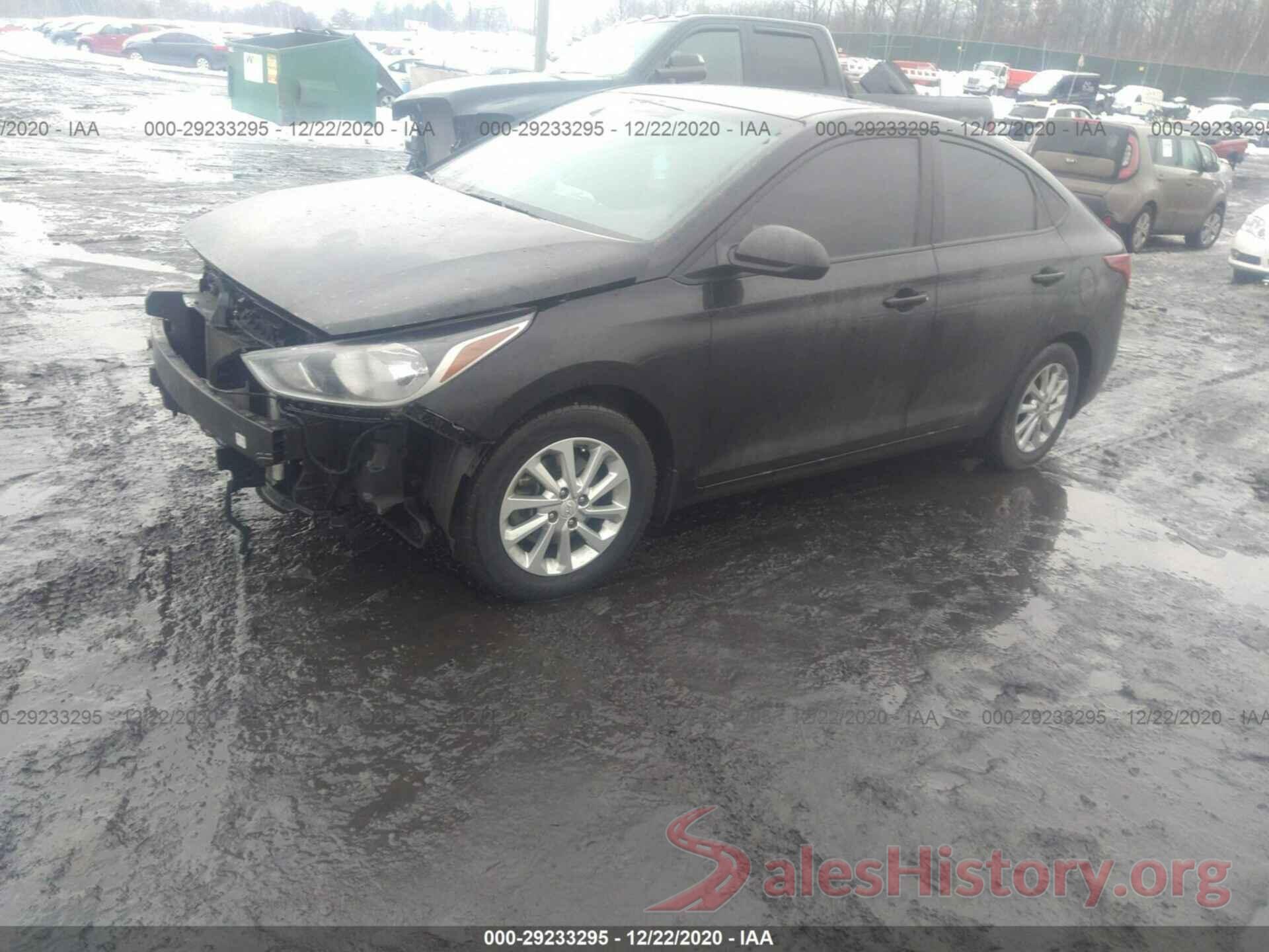 3KPC24A32JE021061 2018 HYUNDAI ACCENT