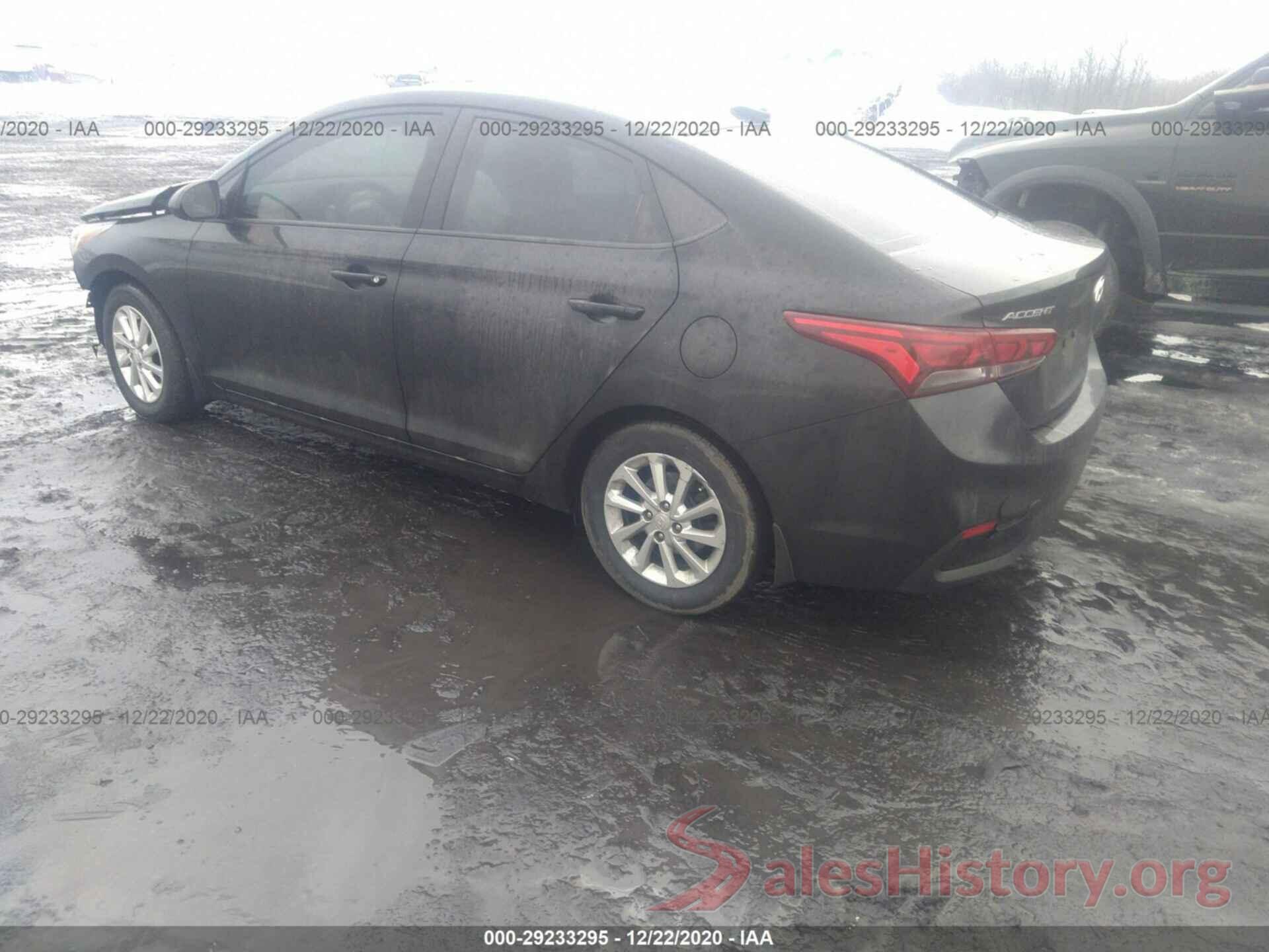 3KPC24A32JE021061 2018 HYUNDAI ACCENT