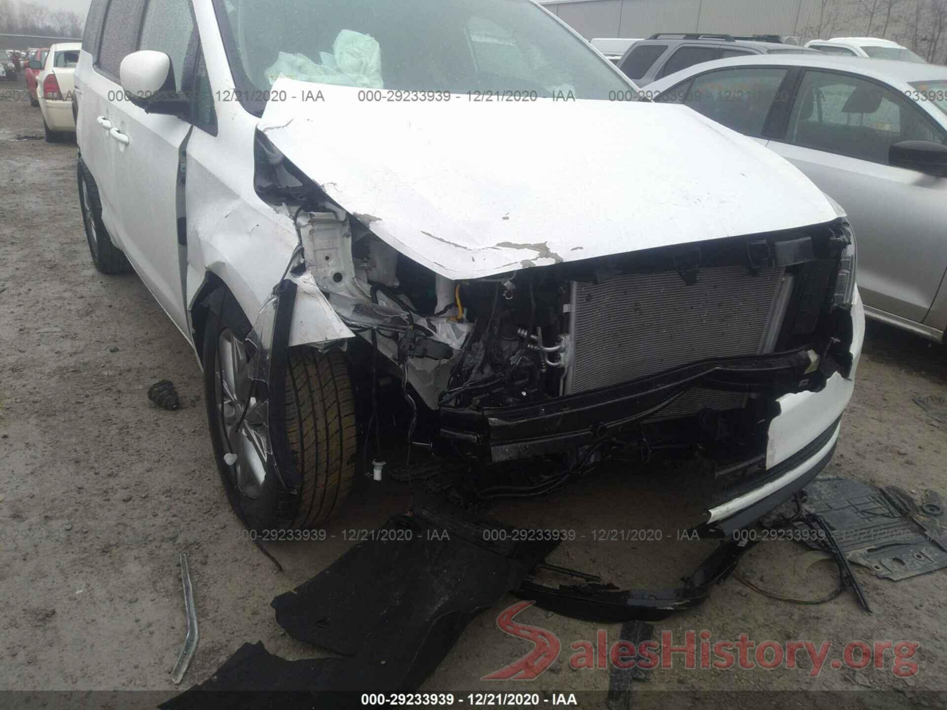 KNDMB5C19L6647608 2020 KIA SEDONA