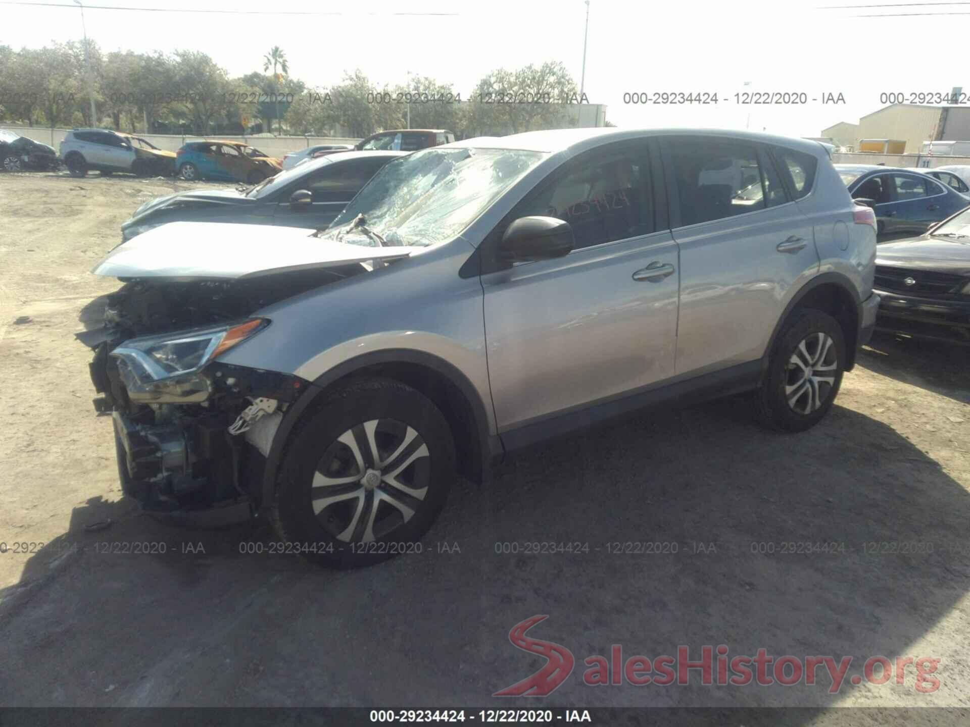 2T3ZFREVXJW440979 2018 TOYOTA RAV4