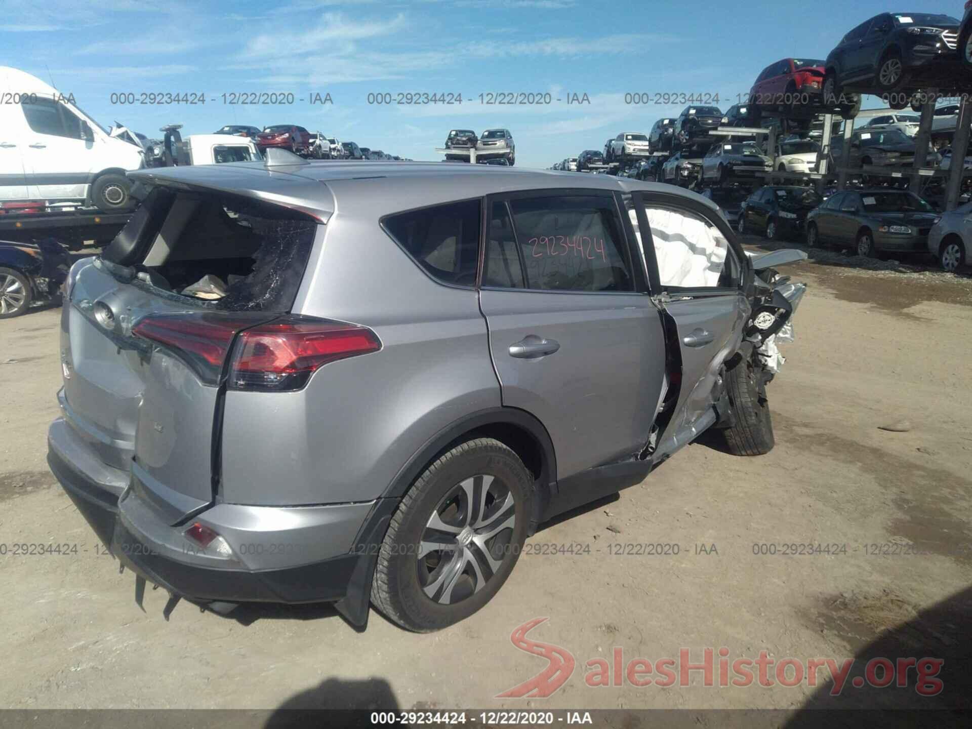 2T3ZFREVXJW440979 2018 TOYOTA RAV4