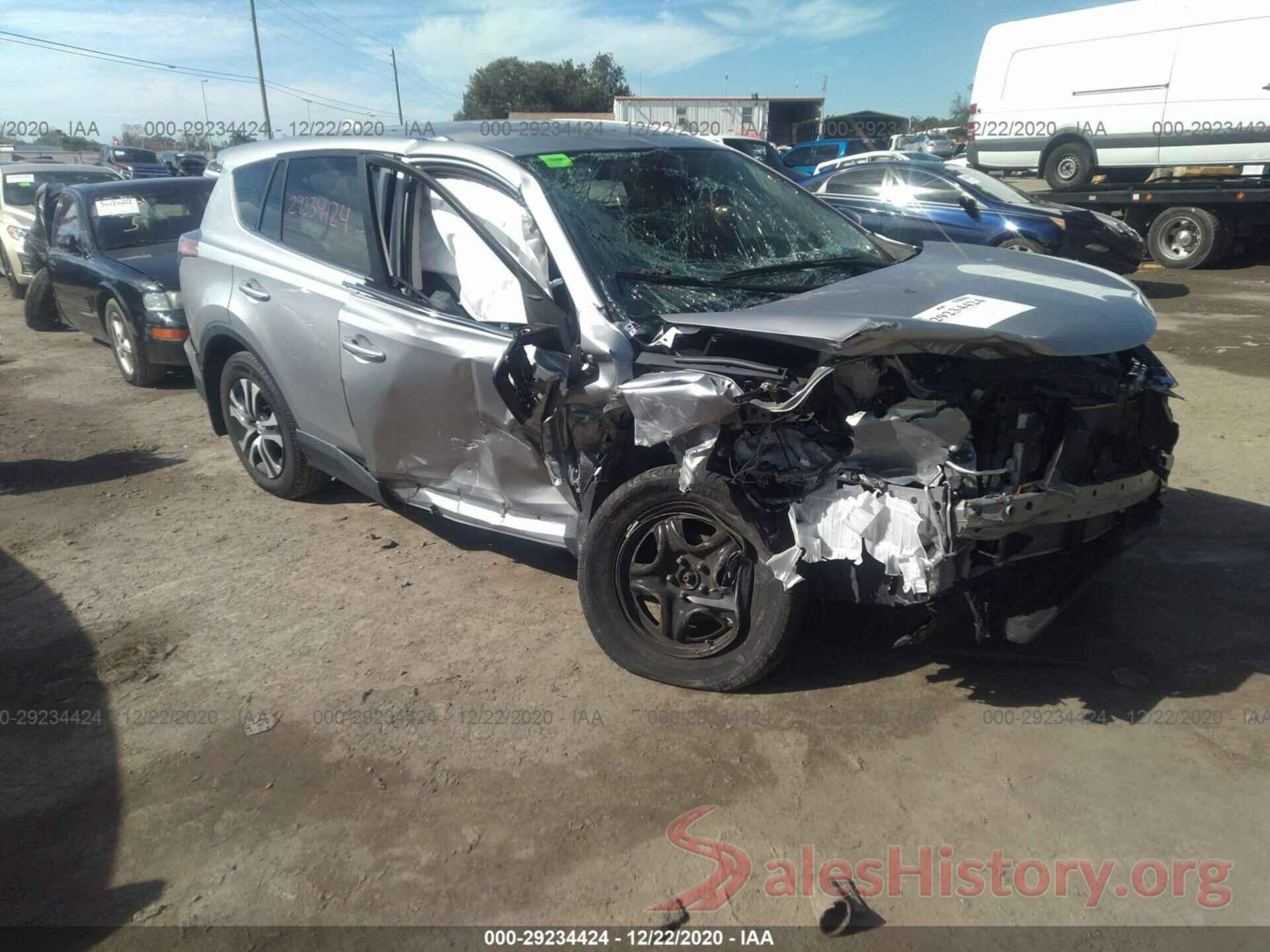 2T3ZFREVXJW440979 2018 TOYOTA RAV4