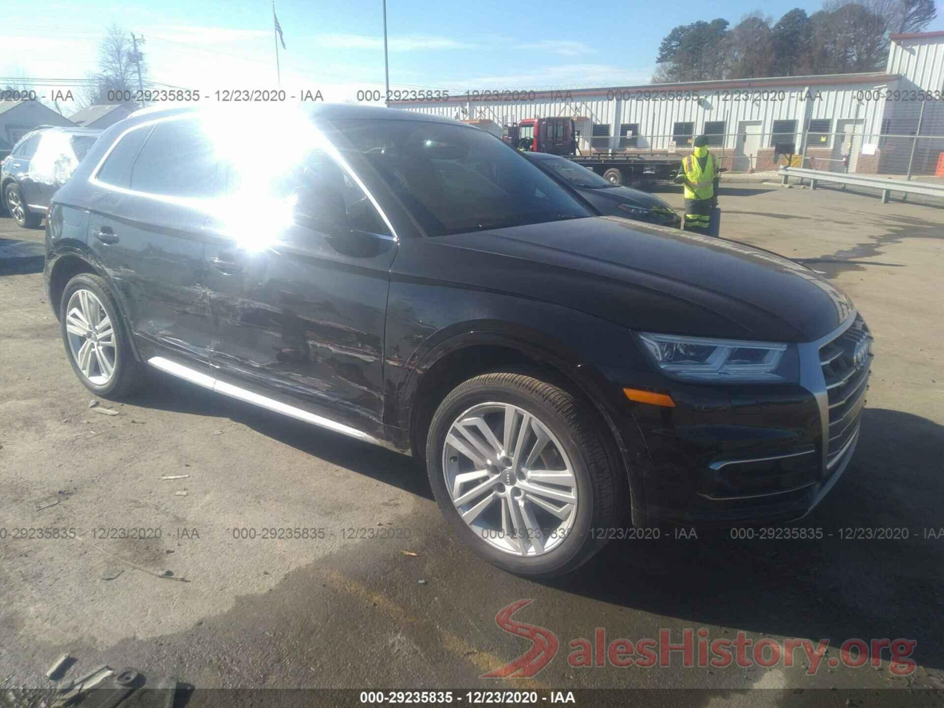 WA1CNAFY9J2170228 2018 AUDI Q5