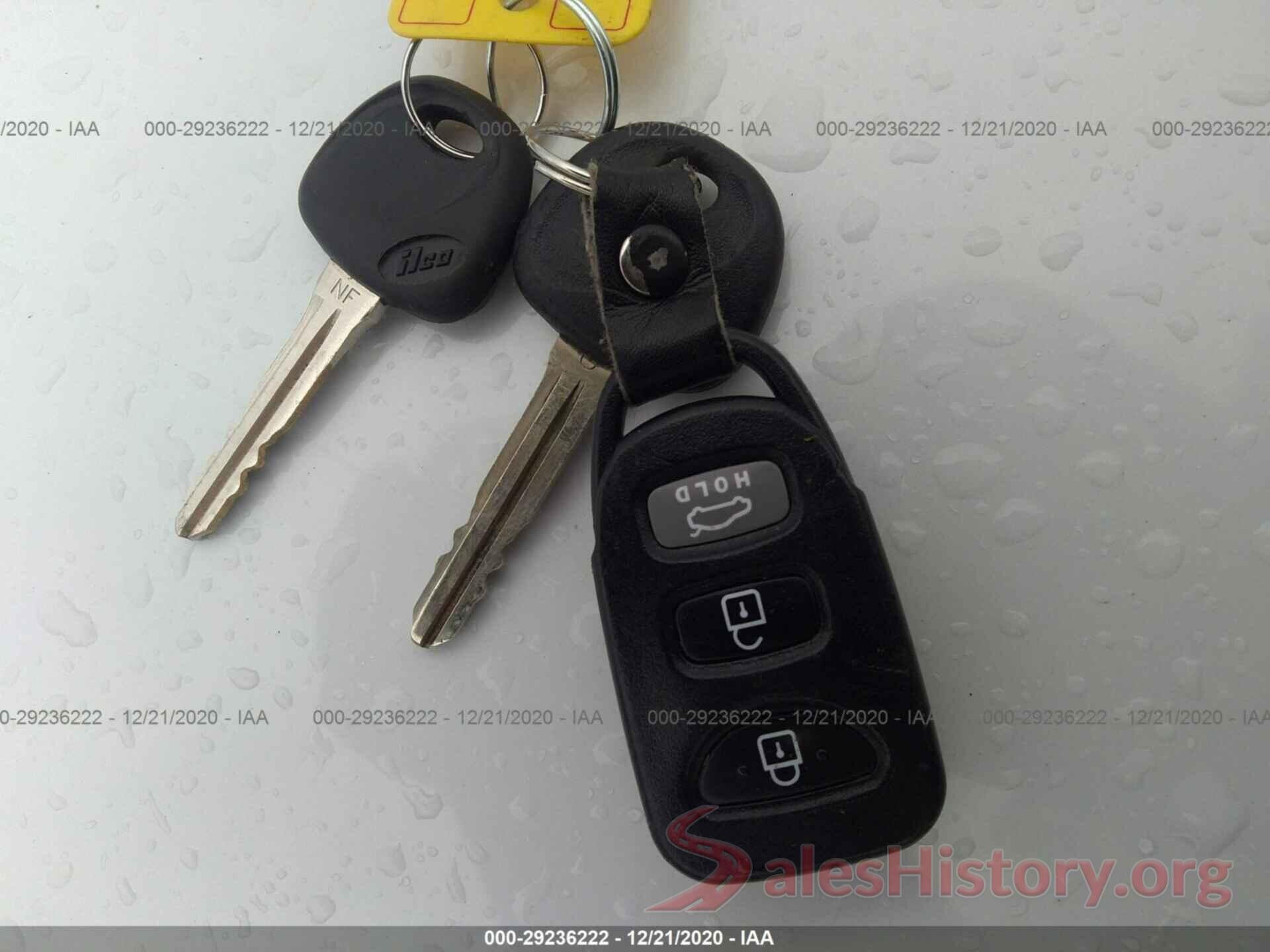 5NPDH4AE8GH736208 2016 HYUNDAI ELANTRA