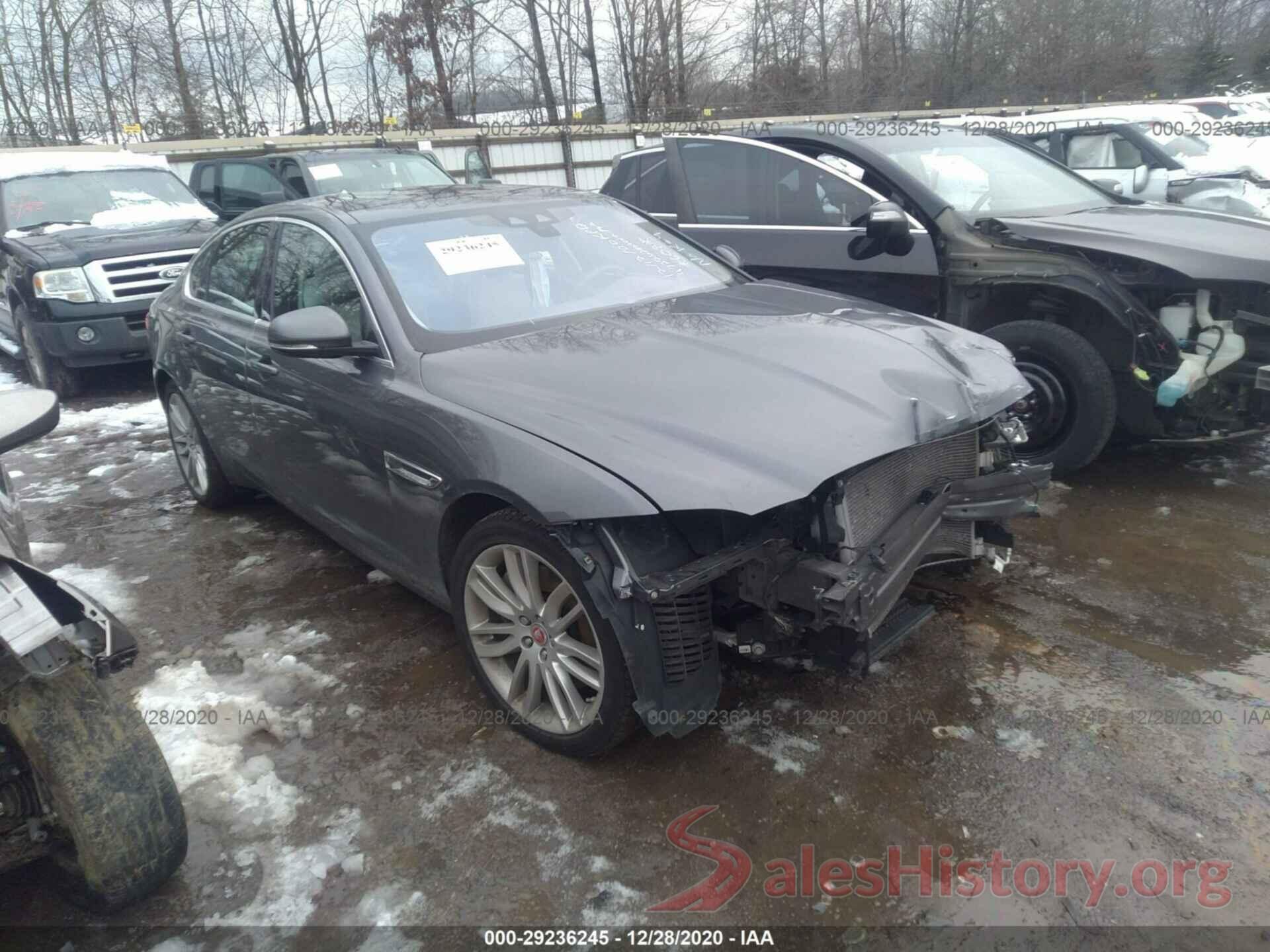 SAJBK4BV9GCY13320 2016 JAGUAR XF