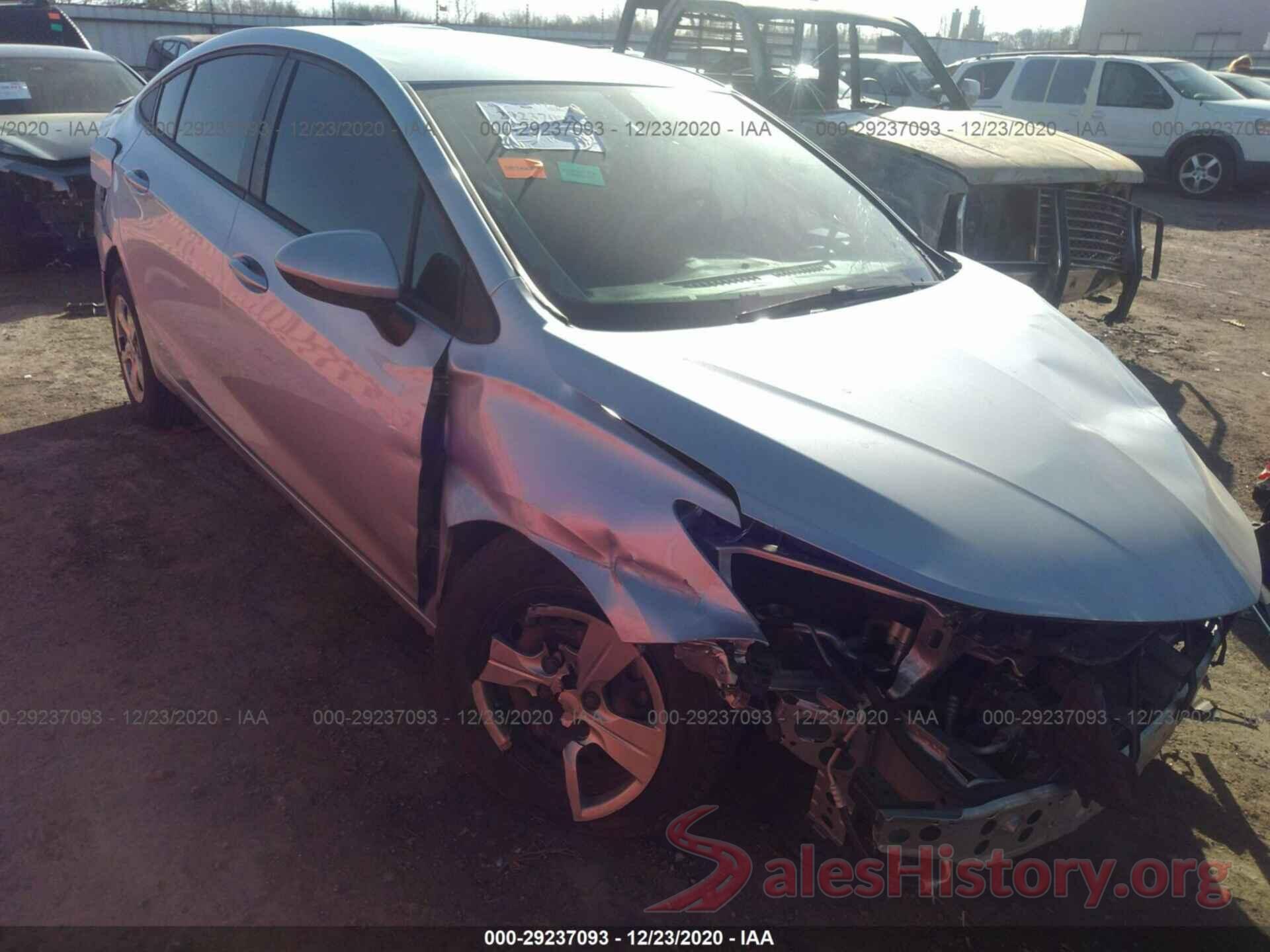 1G1BC5SM2J7152571 2018 CHEVROLET CRUZE