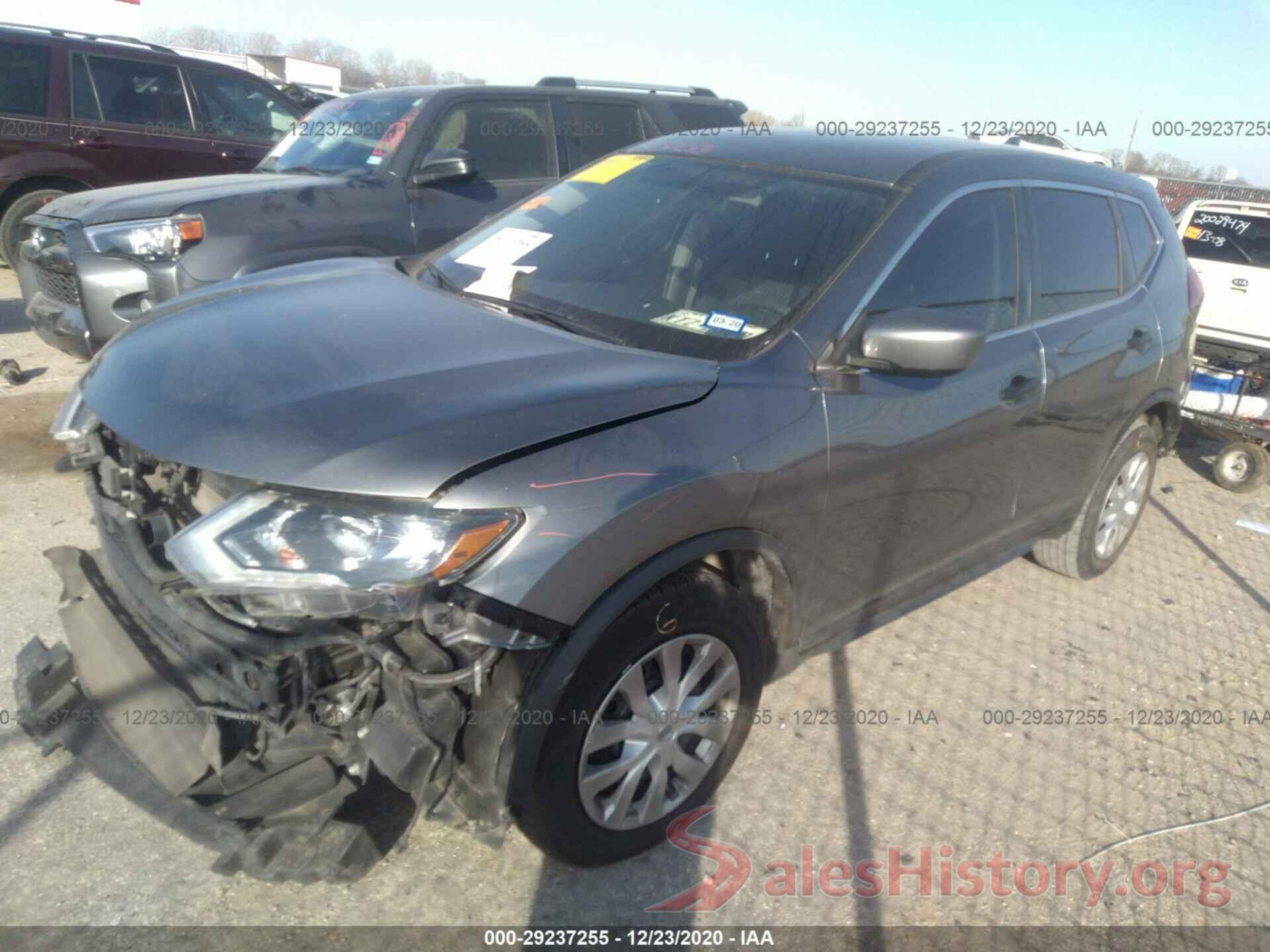 KNMAT2MT6JP548928 2018 NISSAN ROGUE