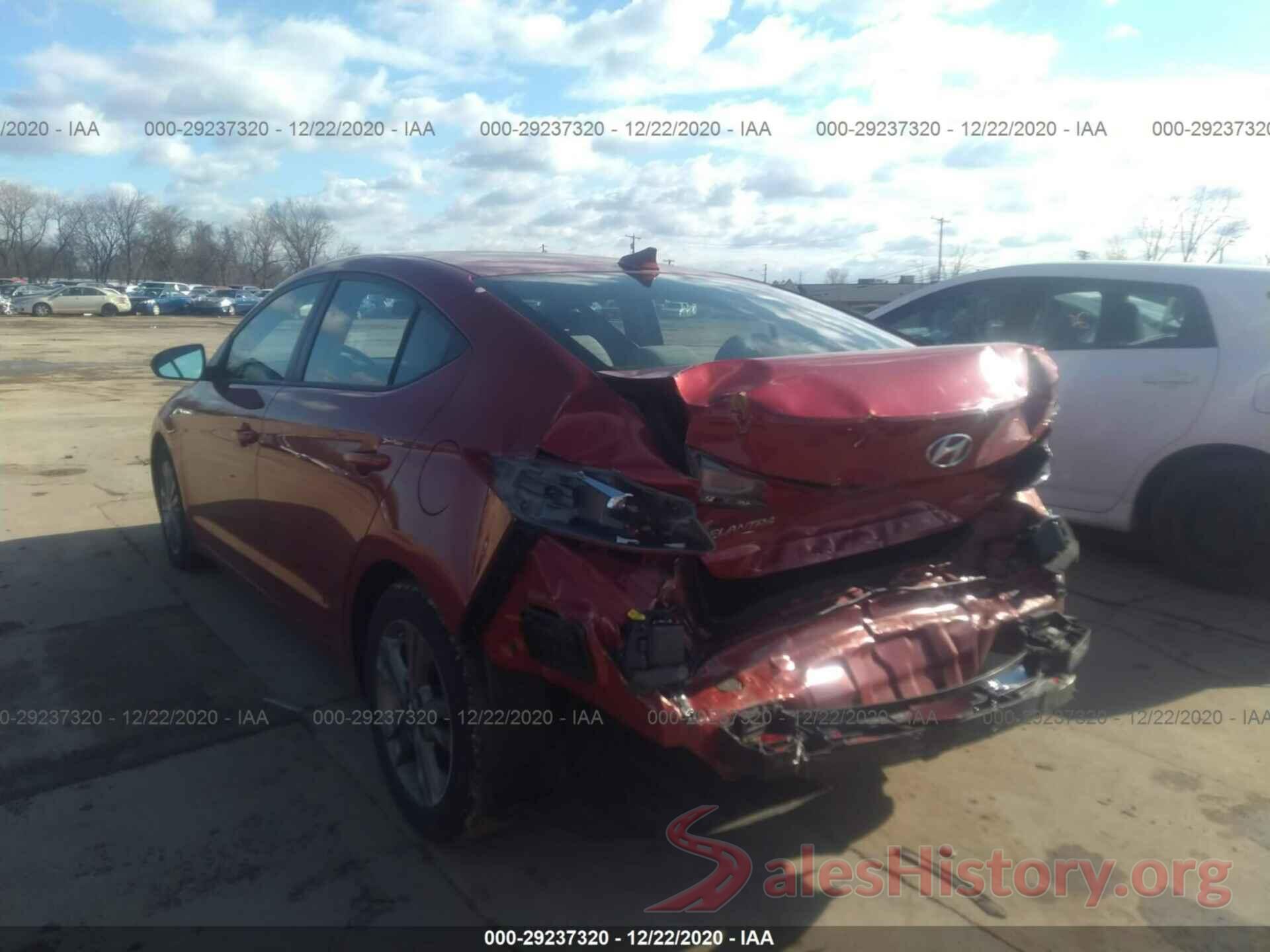 5NPD84LF7JH214067 2018 HYUNDAI ELANTRA