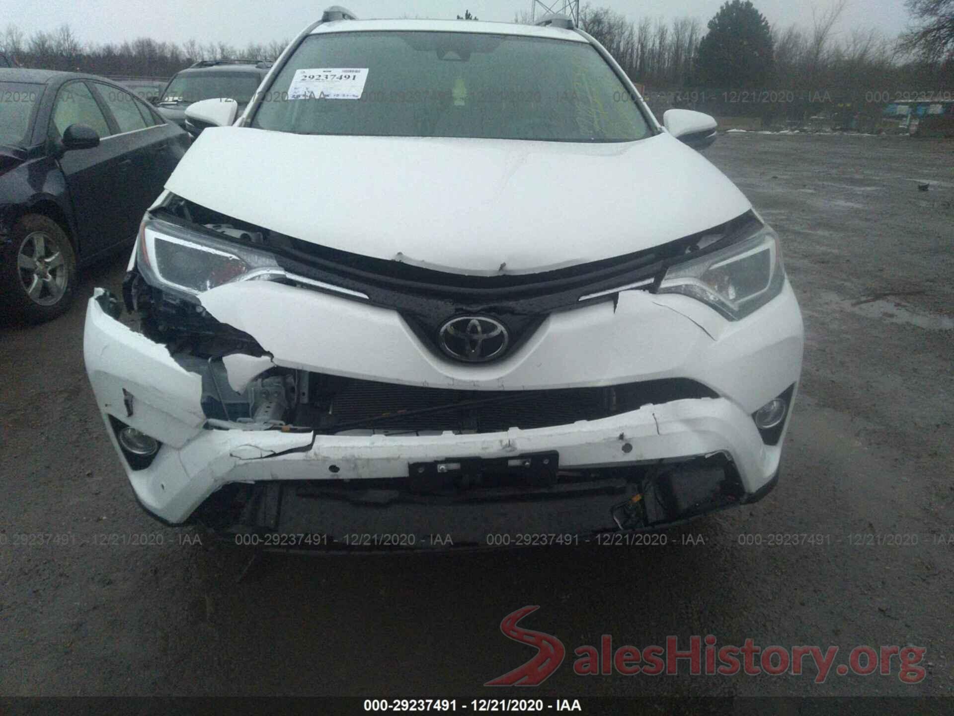 2T3RFREVXHW664277 2017 TOYOTA RAV4