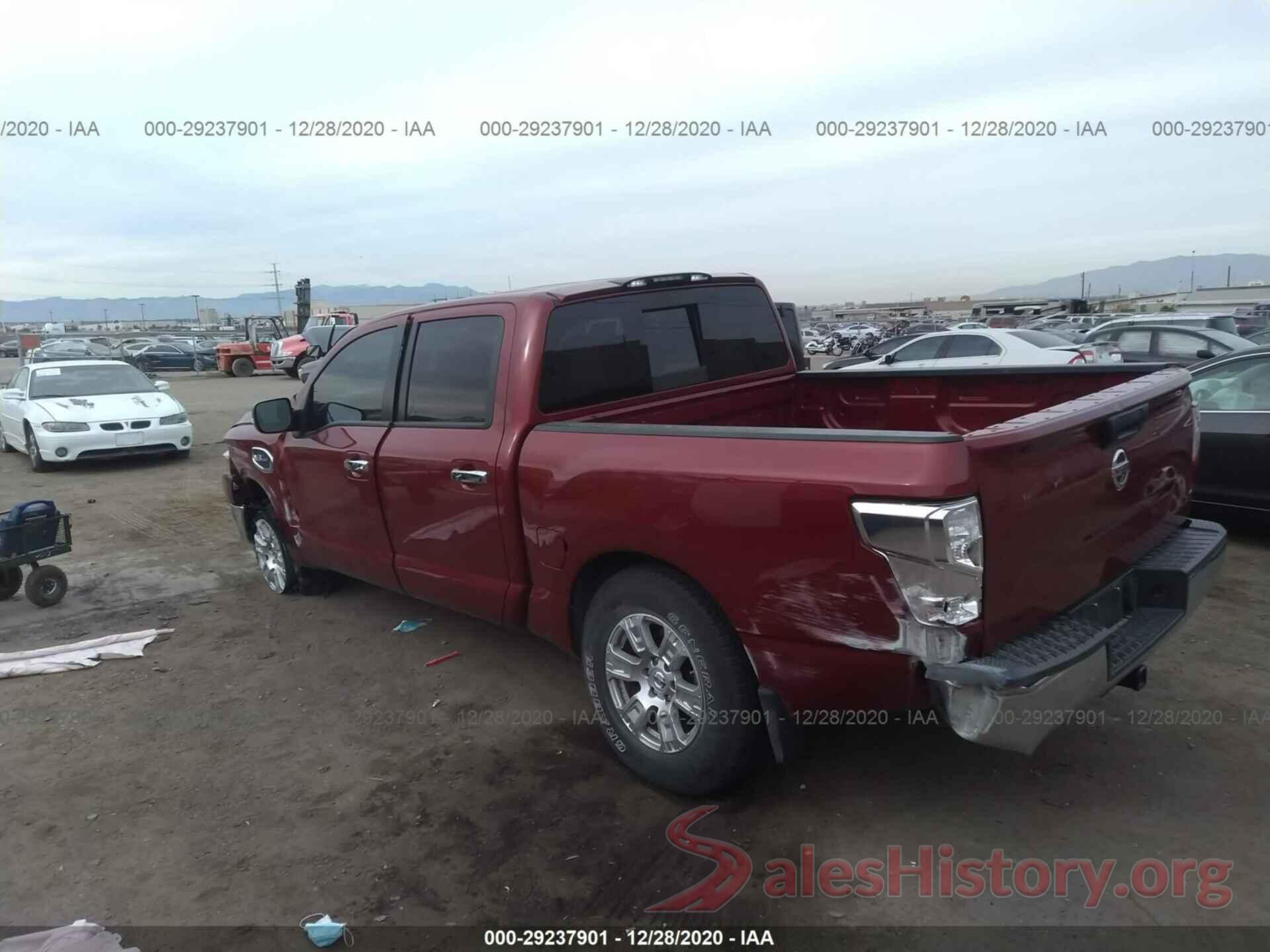 1N6AA1EK0HN512368 2017 NISSAN TITAN