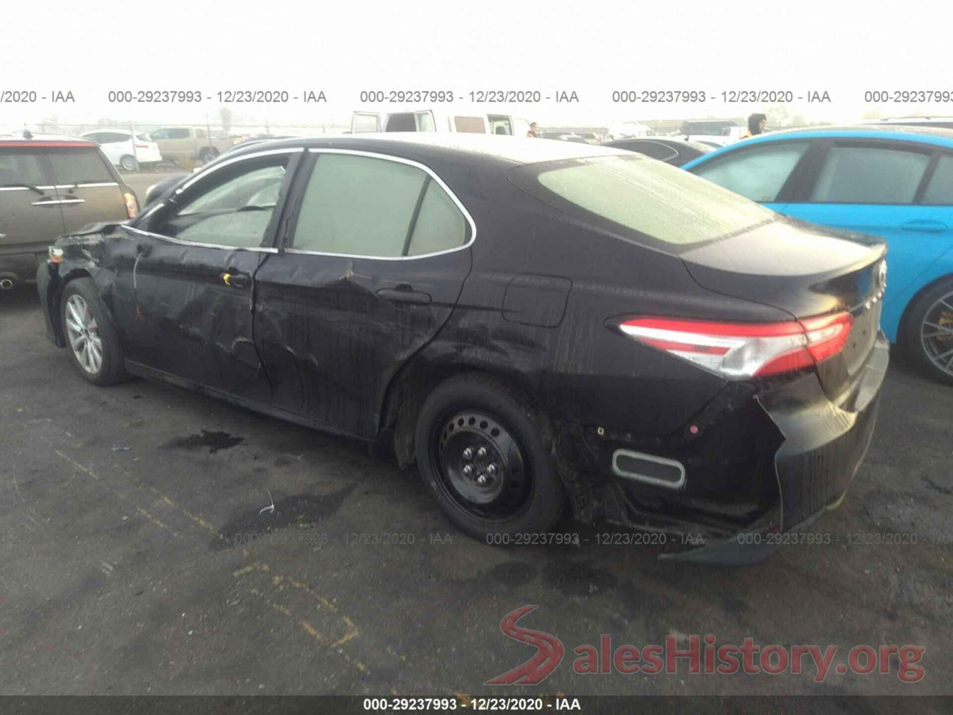 JTNB11HK1J3034624 2018 TOYOTA CAMRY