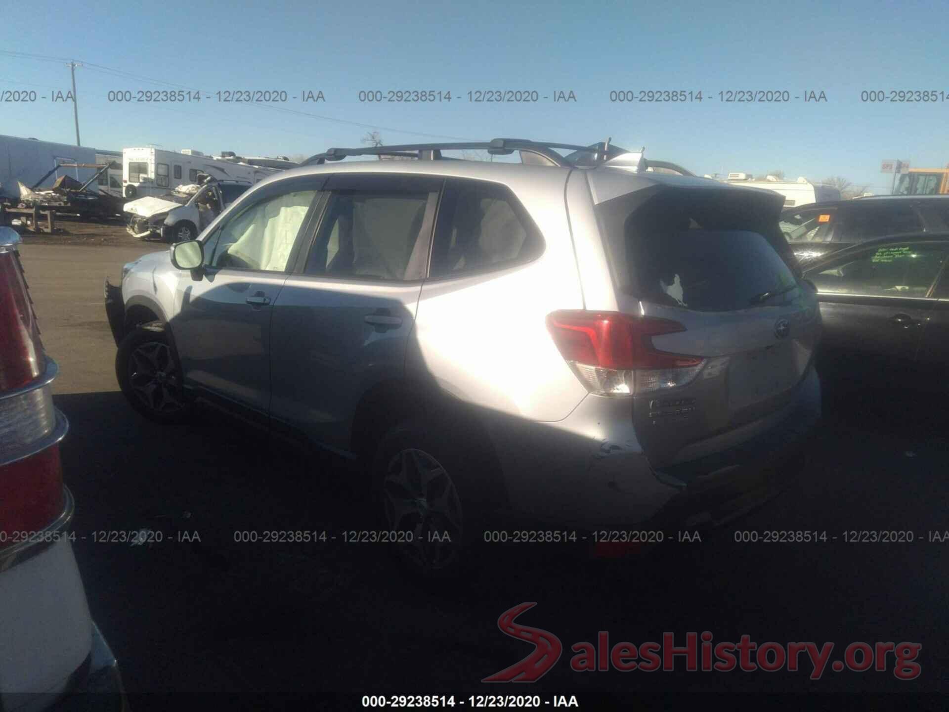 JF2SKAGC8KH493375 2019 SUBARU FORESTER