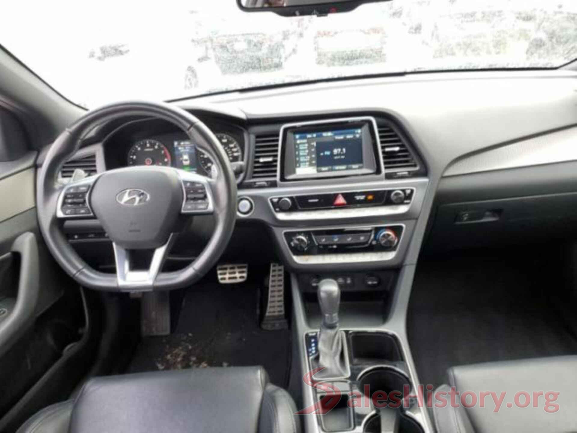 5NPE34AF7JH643795 2018 HYUNDAI SONATA