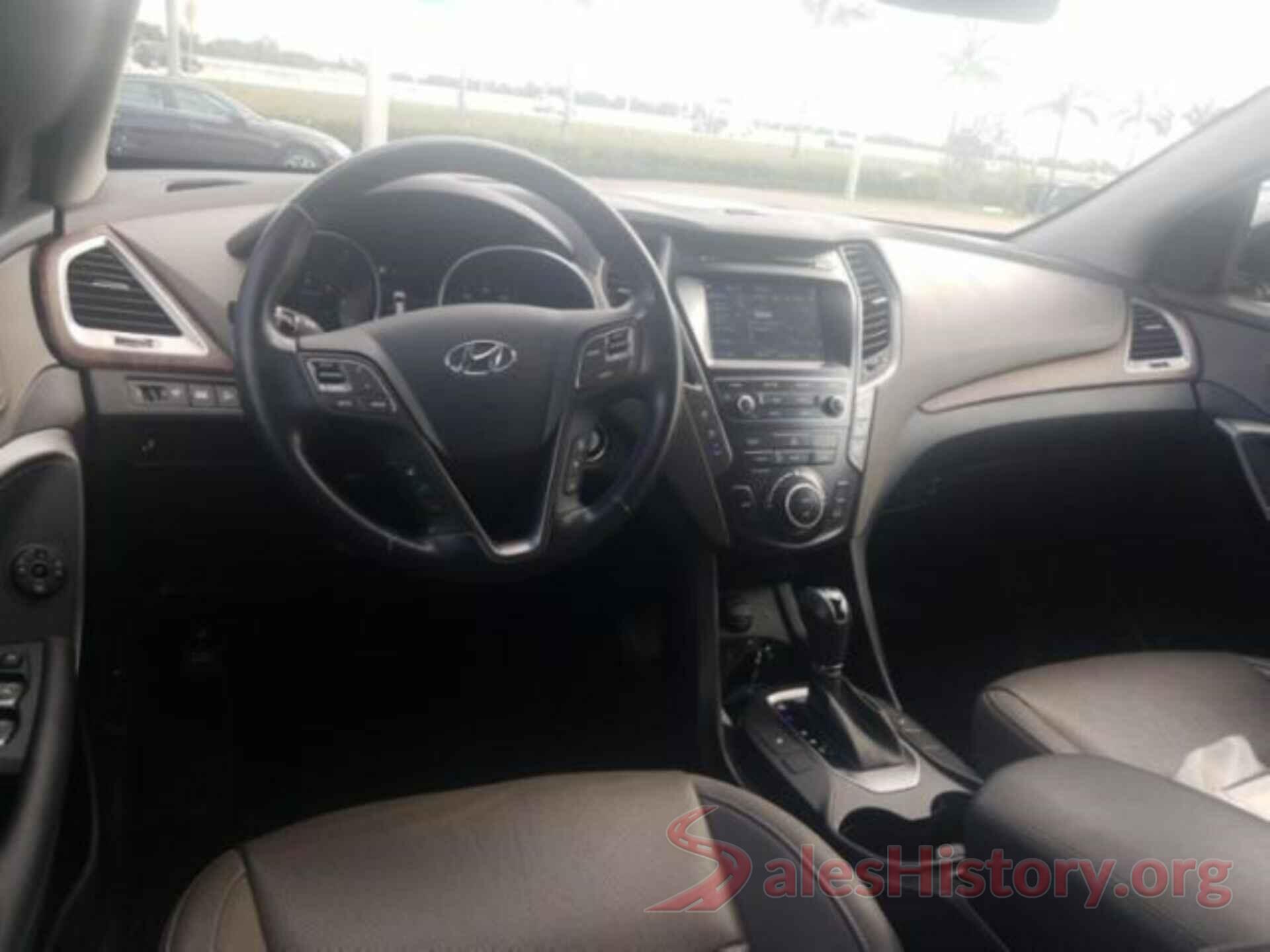 KM8SN4HF5JU259129 2018 HYUNDAI SANTA FE