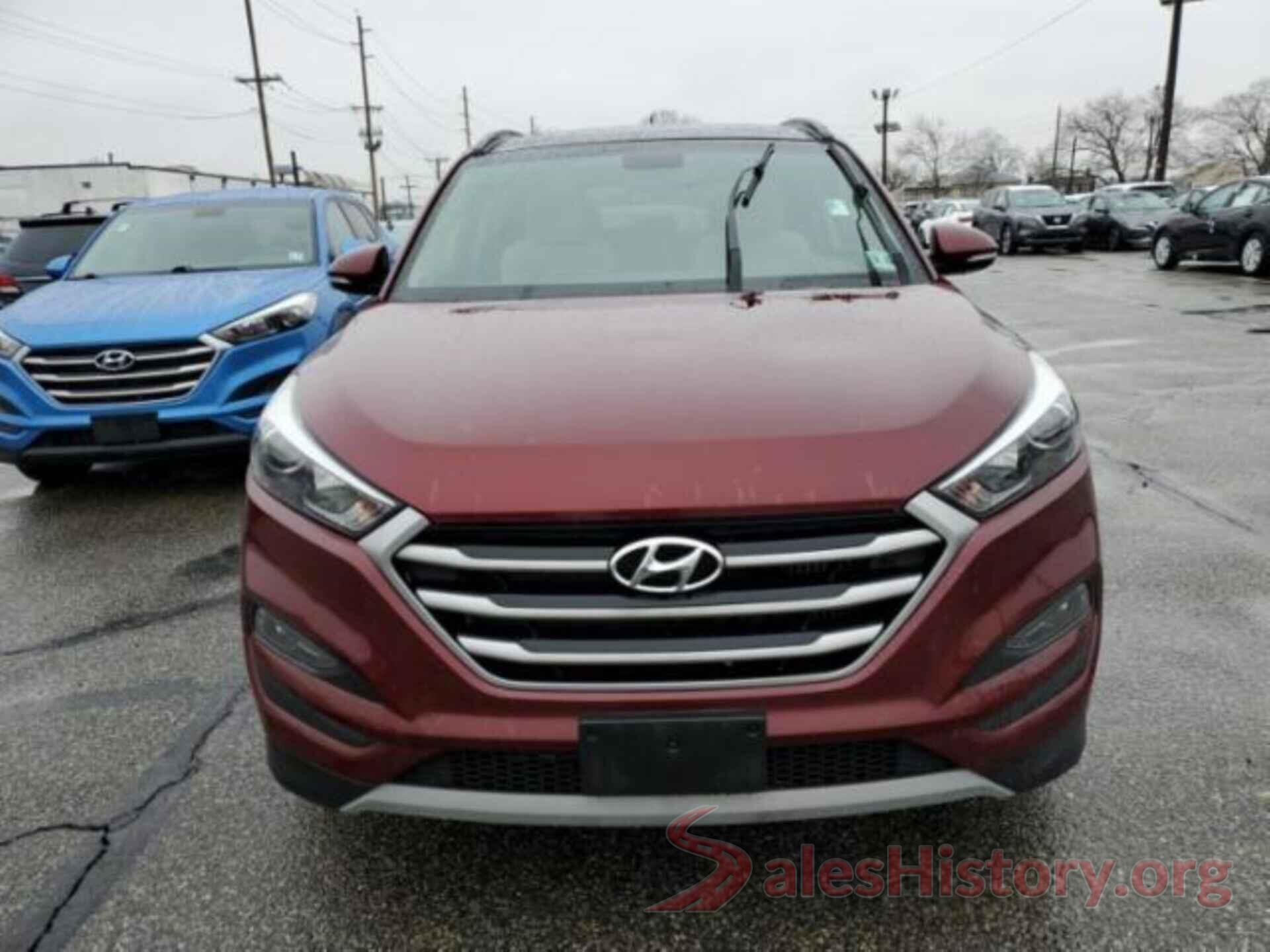 KM8J3CA2XHU554417 2017 HYUNDAI TUCSON