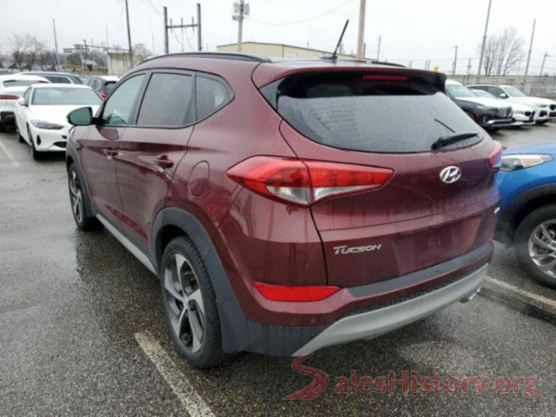 KM8J3CA2XHU554417 2017 HYUNDAI TUCSON