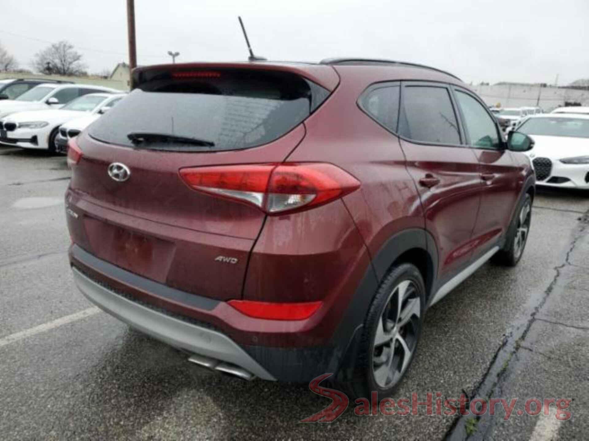 KM8J3CA2XHU554417 2017 HYUNDAI TUCSON