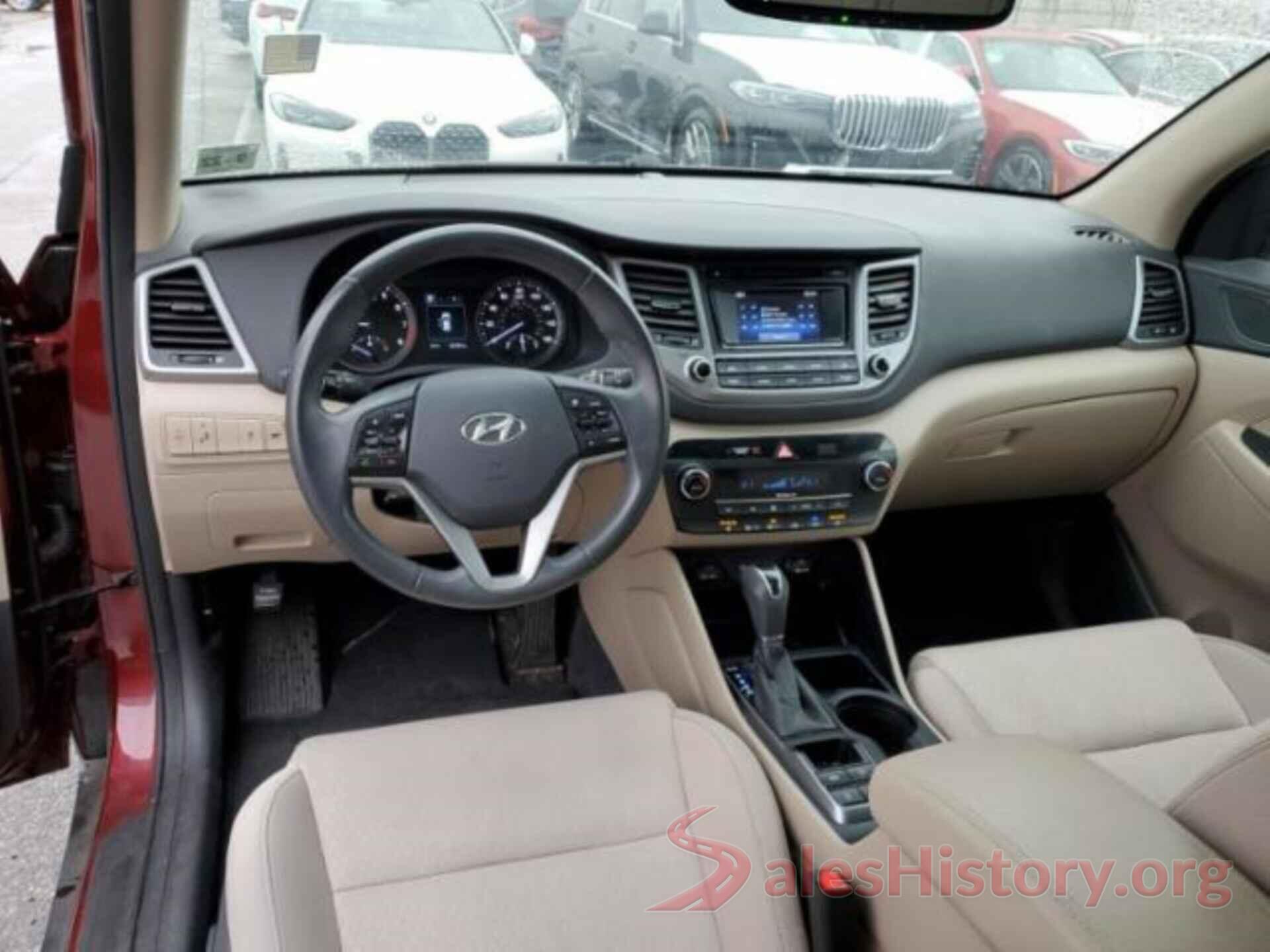 KM8J3CA2XHU554417 2017 HYUNDAI TUCSON