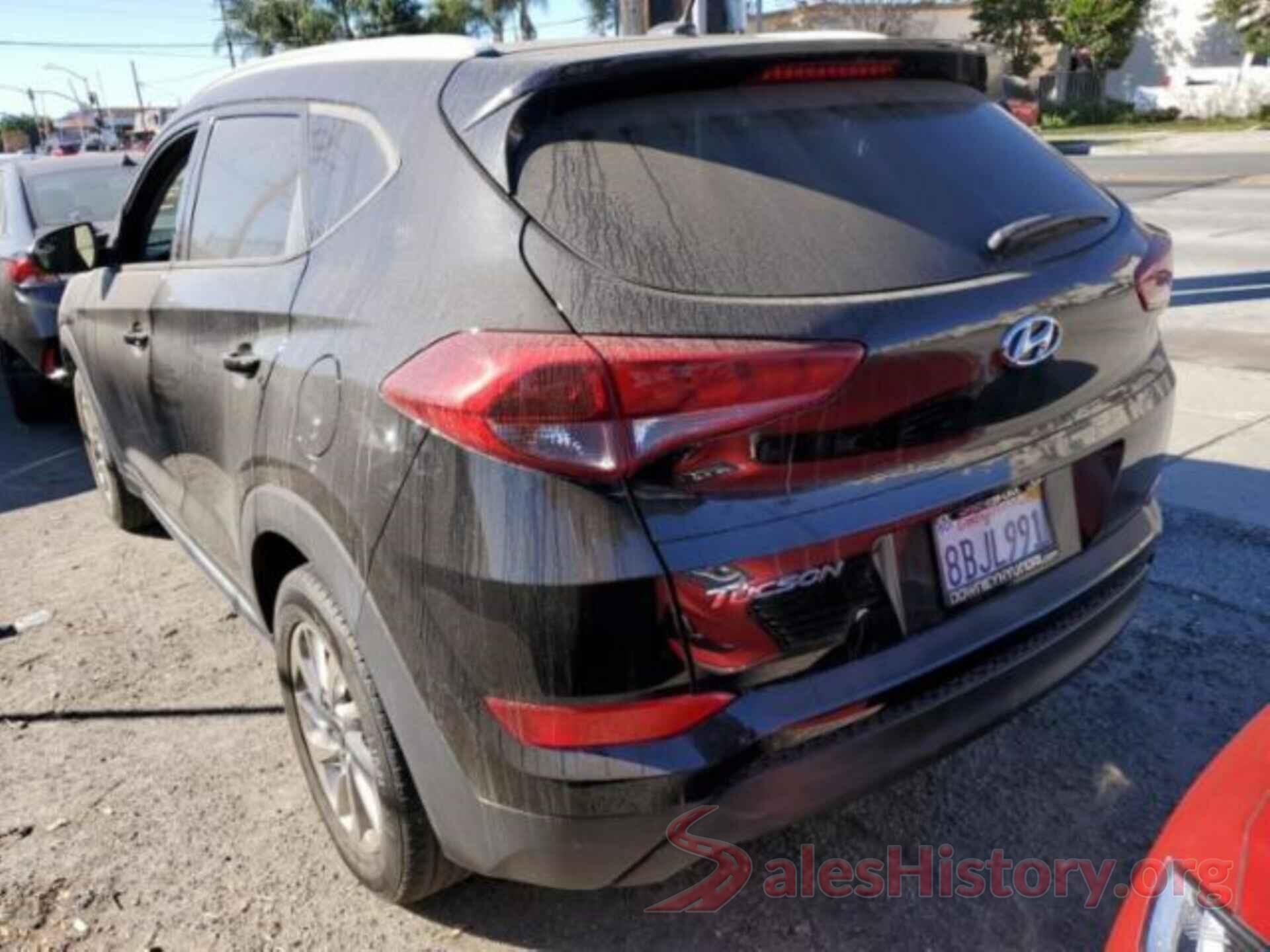 KM8J33A4XHU508233 2017 HYUNDAI TUCSON