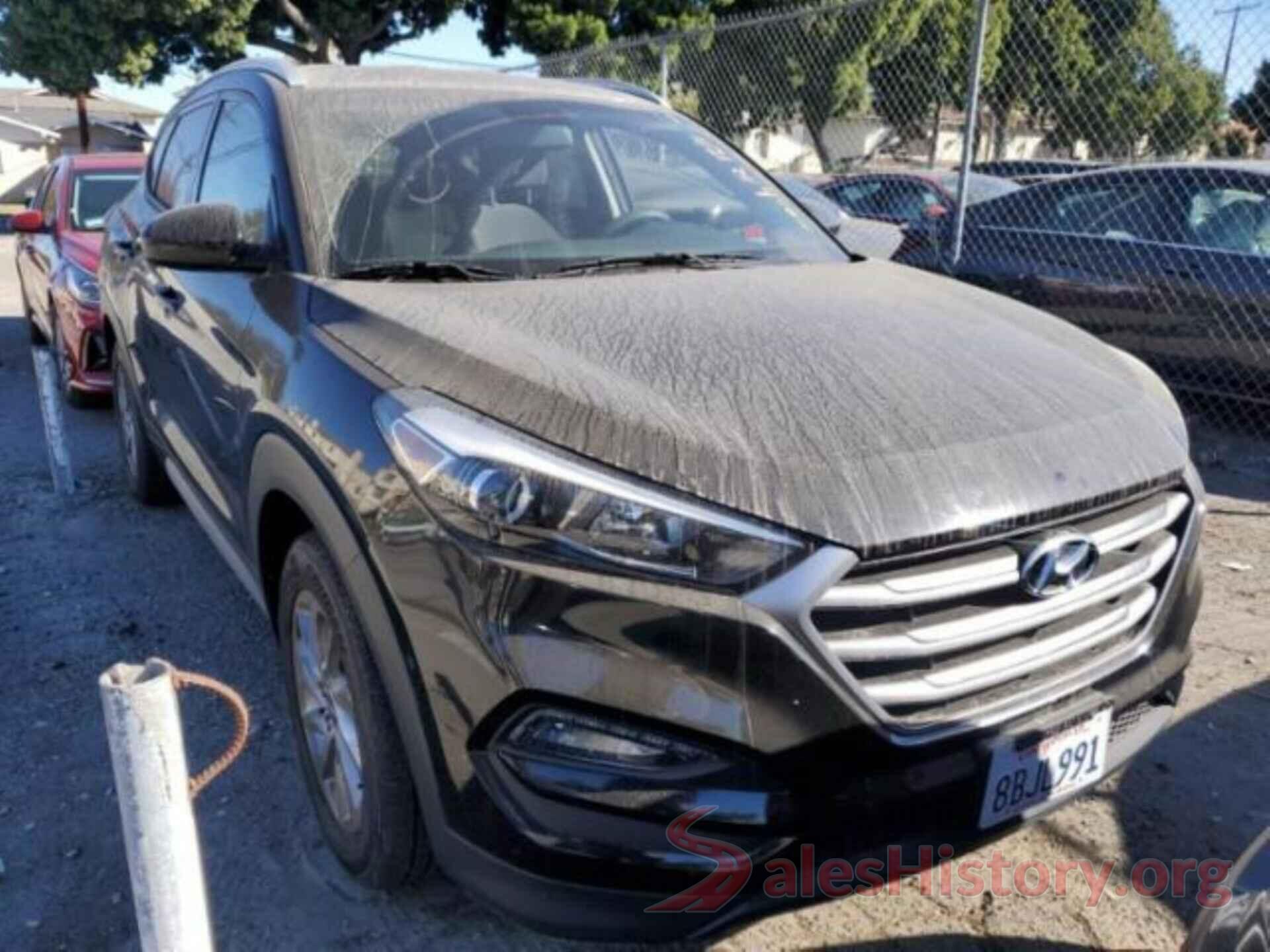 KM8J33A4XHU508233 2017 HYUNDAI TUCSON