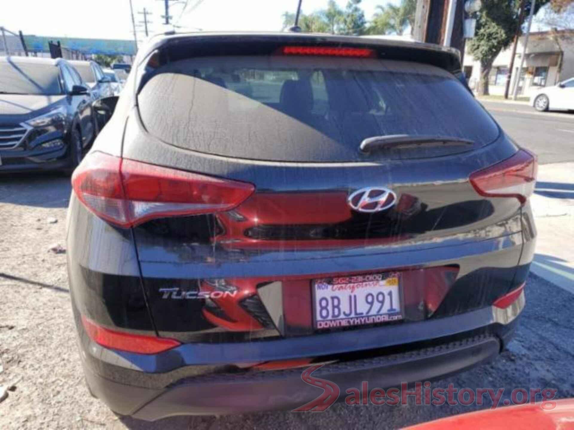 KM8J33A4XHU508233 2017 HYUNDAI TUCSON