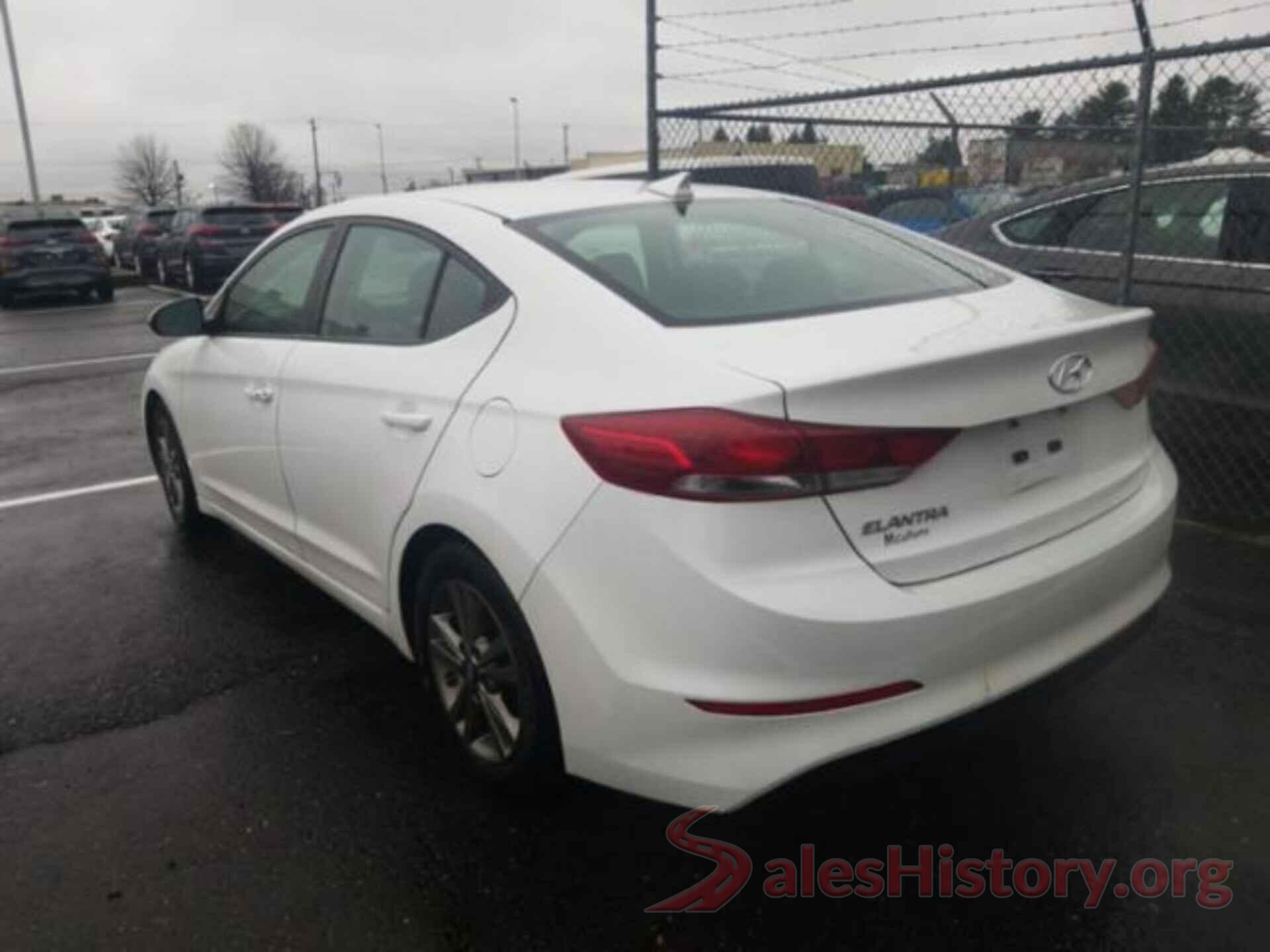 5NPD84LF8JH289943 2018 HYUNDAI ELANTRA