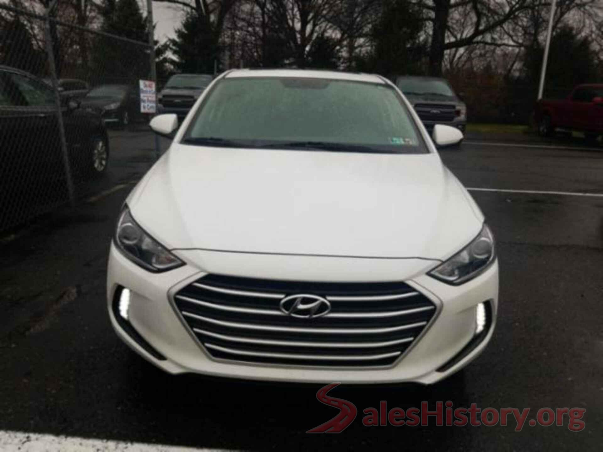 5NPD84LF8JH289943 2018 HYUNDAI ELANTRA