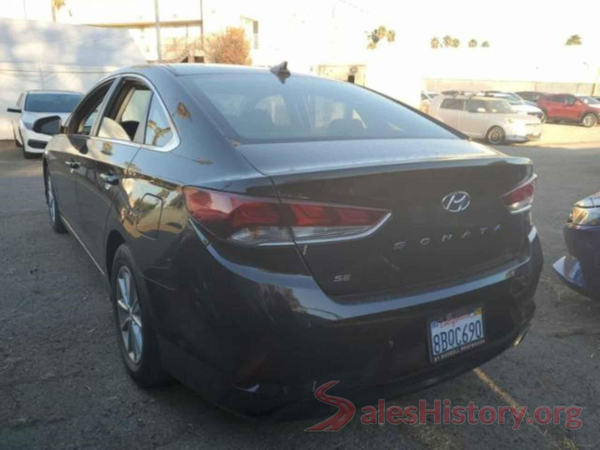 5NPE24AF4JH667961 2018 HYUNDAI SONATA